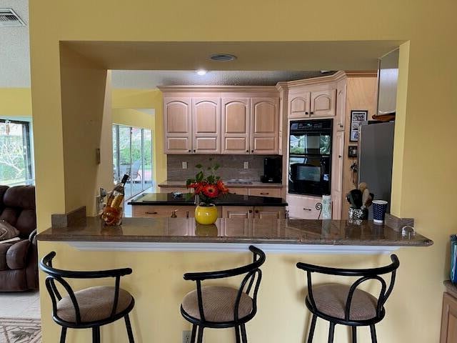 Hobe Sound, Florida, 33455, United States, 3 Bedrooms Bedrooms, ,2 BathroomsBathrooms,Residential,For Sale,1995149