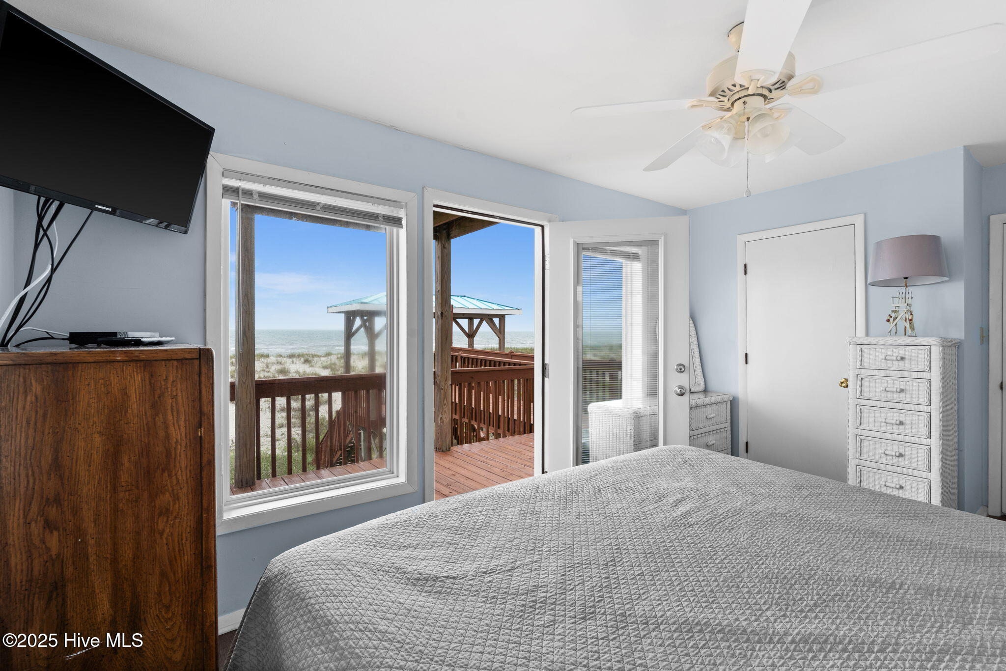 Oak Island, North Carolina, 28465, United States, 4 Bedrooms Bedrooms, ,2 BathroomsBathrooms,Residential,For Sale,1982879