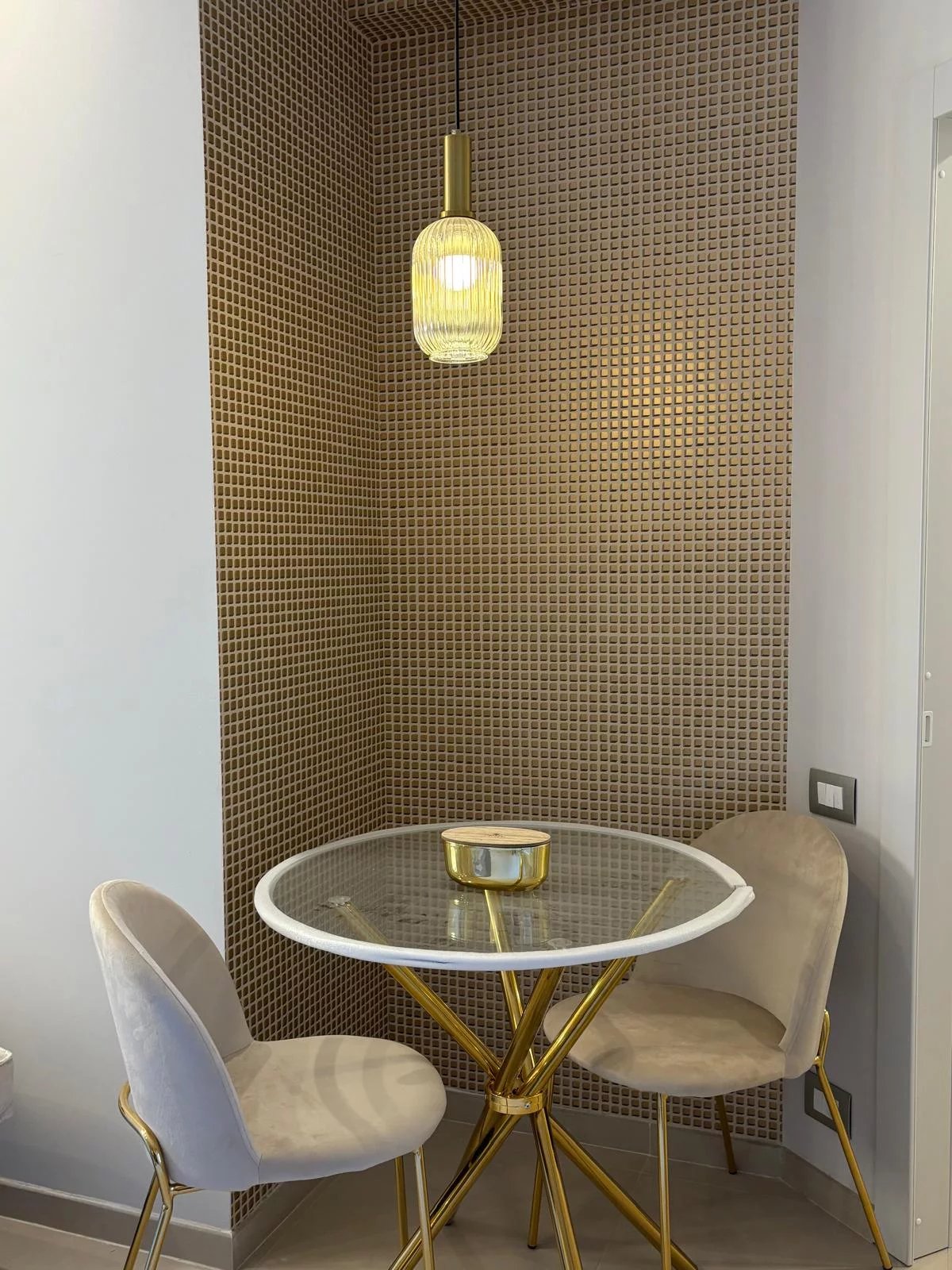 Monaco, 98000, MC, 1 Bedroom Bedrooms, ,1 BathroomBathrooms,Residential,For Sale,1743549