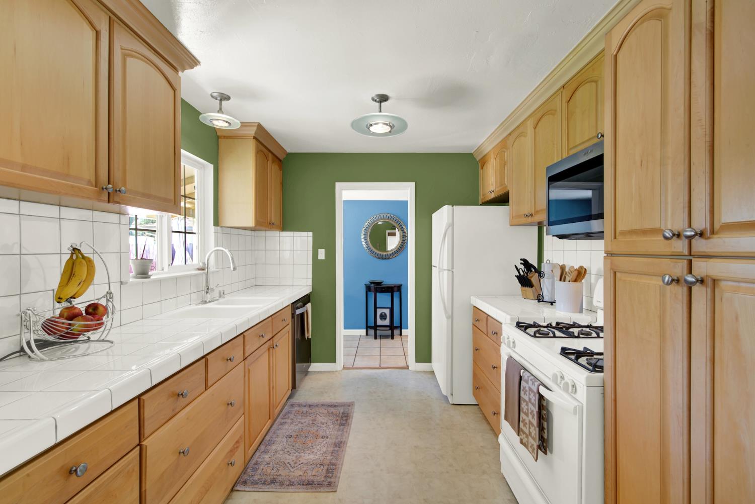 Carmichael, California, 95608, United States, 3 Bedrooms Bedrooms, ,2 BathroomsBathrooms,Residential,For Sale,1896985