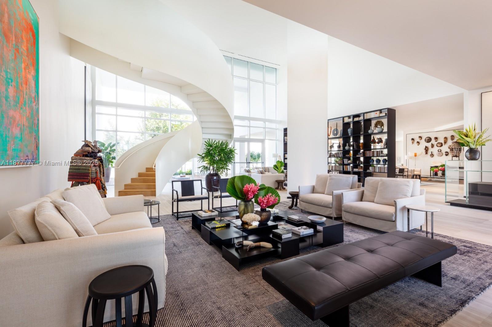 Miami Beach, Florida, 33140, United States, 4 Bedrooms Bedrooms, ,5 BathroomsBathrooms,Residential,For Sale,1948175
