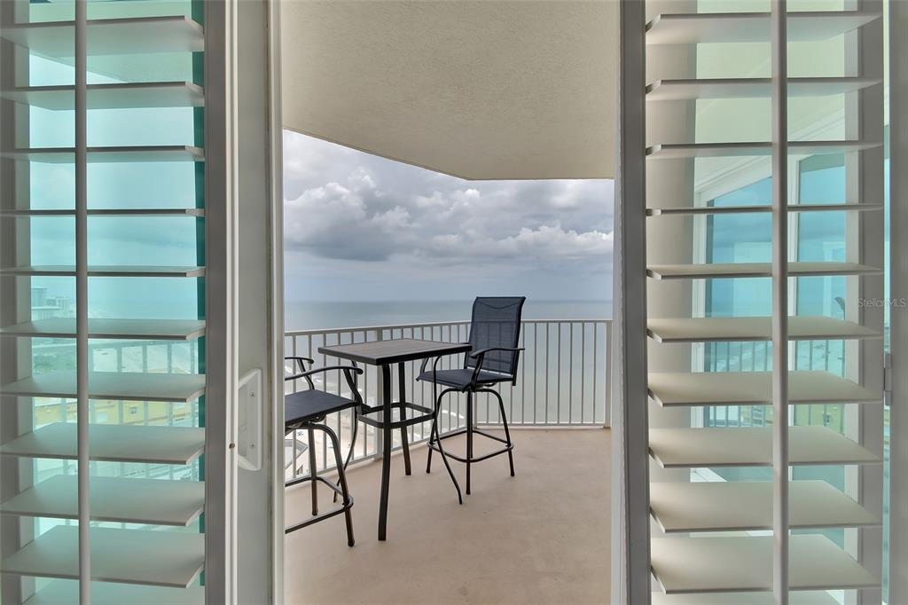 Daytona Beach Shores, Florida, 32118, United States, 2 Bedrooms Bedrooms, ,2 BathroomsBathrooms,Residential,For Sale,1906668