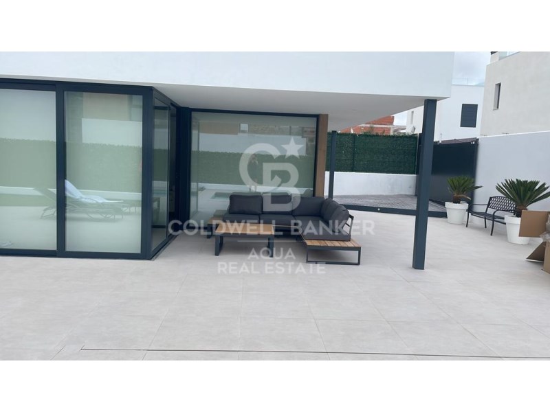 Alicante, Finestrat, Finestrat pueblo Alicante, Fi, Finestrat, Comunidad Valenciana, 00000, ES, 3 Bedrooms Bedrooms, ,3 BathroomsBathrooms,Residential,For Sale,Alicante, Finestrat, Finestrat pueblo Alicante, Fi,1606648