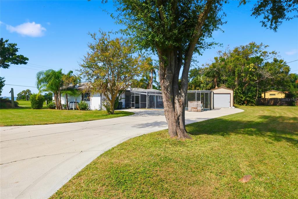 Sarasota, Florida, 34243, United States, 2 Bedrooms Bedrooms, ,2 BathroomsBathrooms,Residential,For Sale,1989484