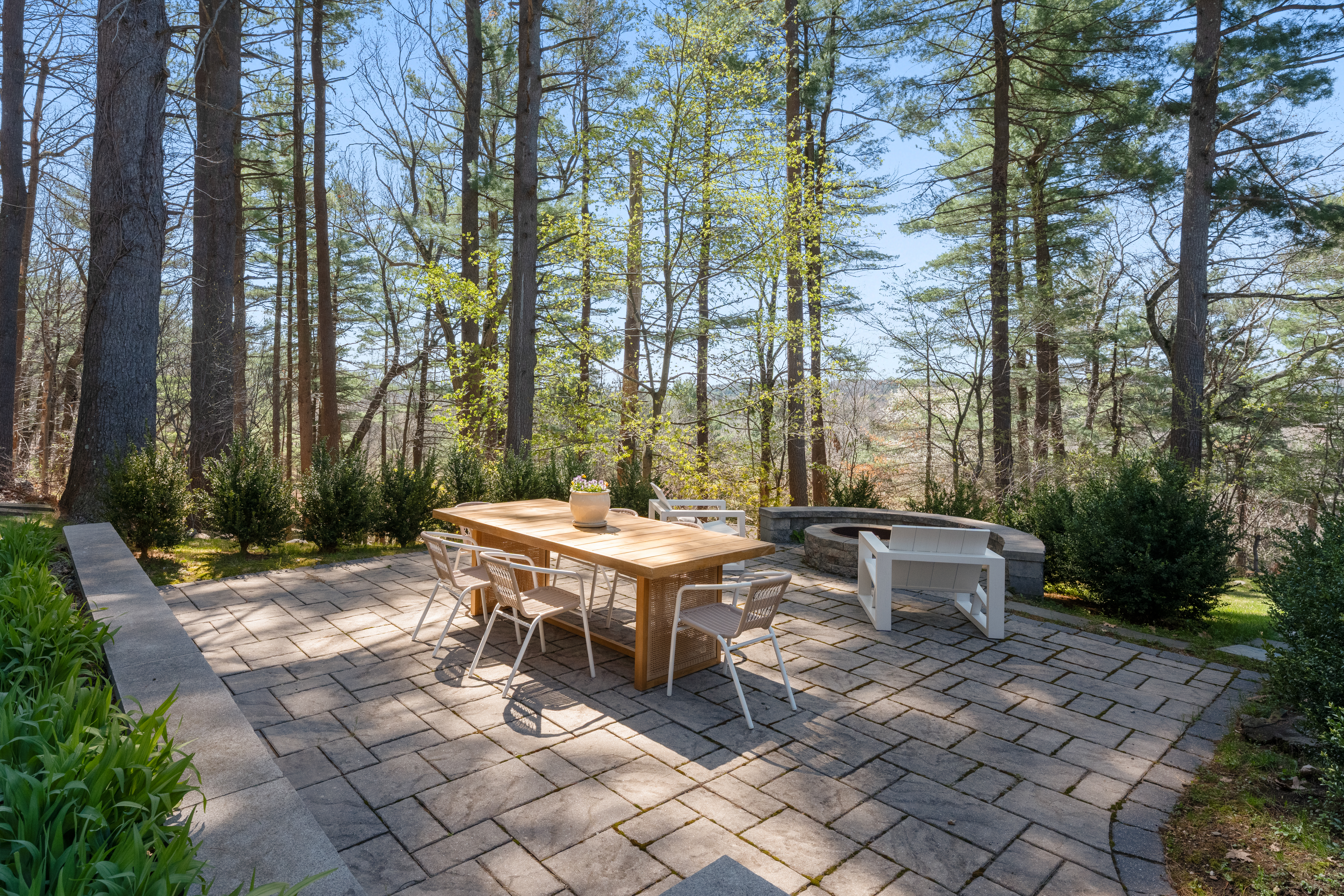  40 Hobbs Brook Road, Weston, MA, 02493 - 物件實景