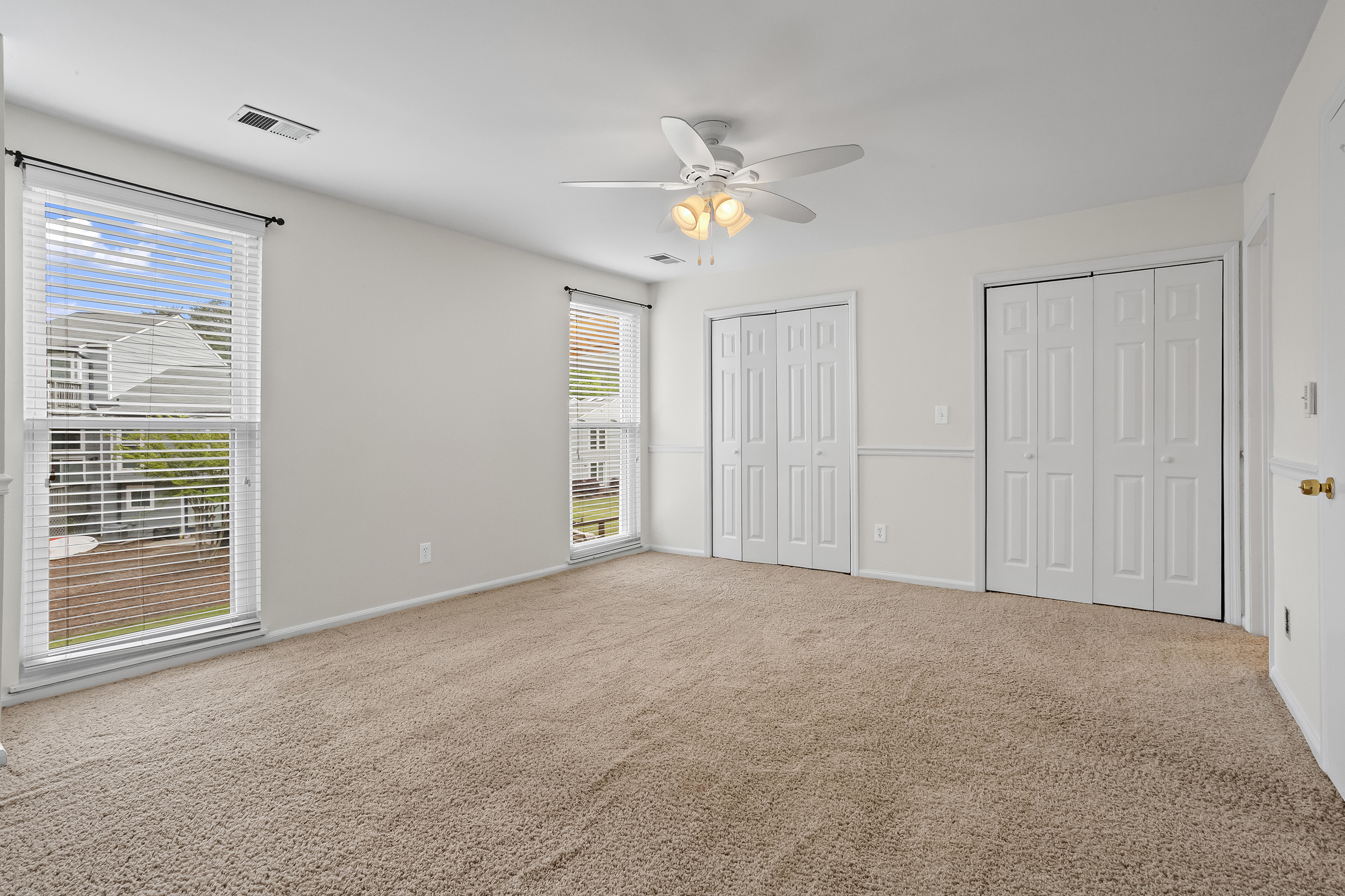  Mid-Century Modern Townhome in Gated Community Along The Chattahoochee River - 物件實景