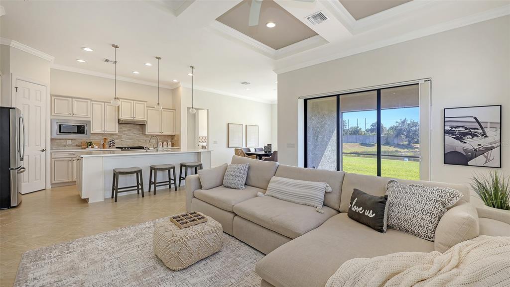 Sarasota, Florida, 34238, United States, 3 Bedrooms Bedrooms, ,2 BathroomsBathrooms,Residential,For Sale,1994399