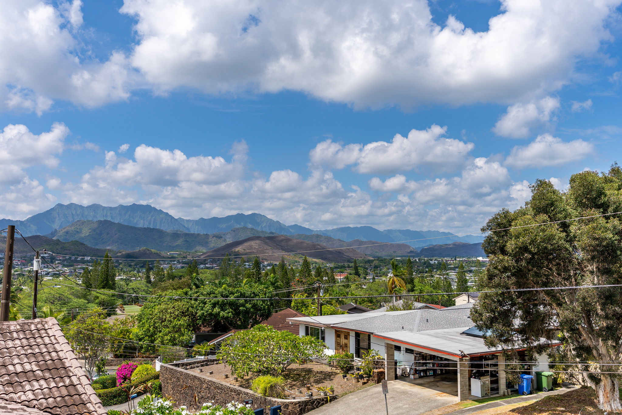 Kailua, Hawaii, 96734, United States, 6 Bedrooms Bedrooms, ,4 BathroomsBathrooms,Residential,For Sale,1981977