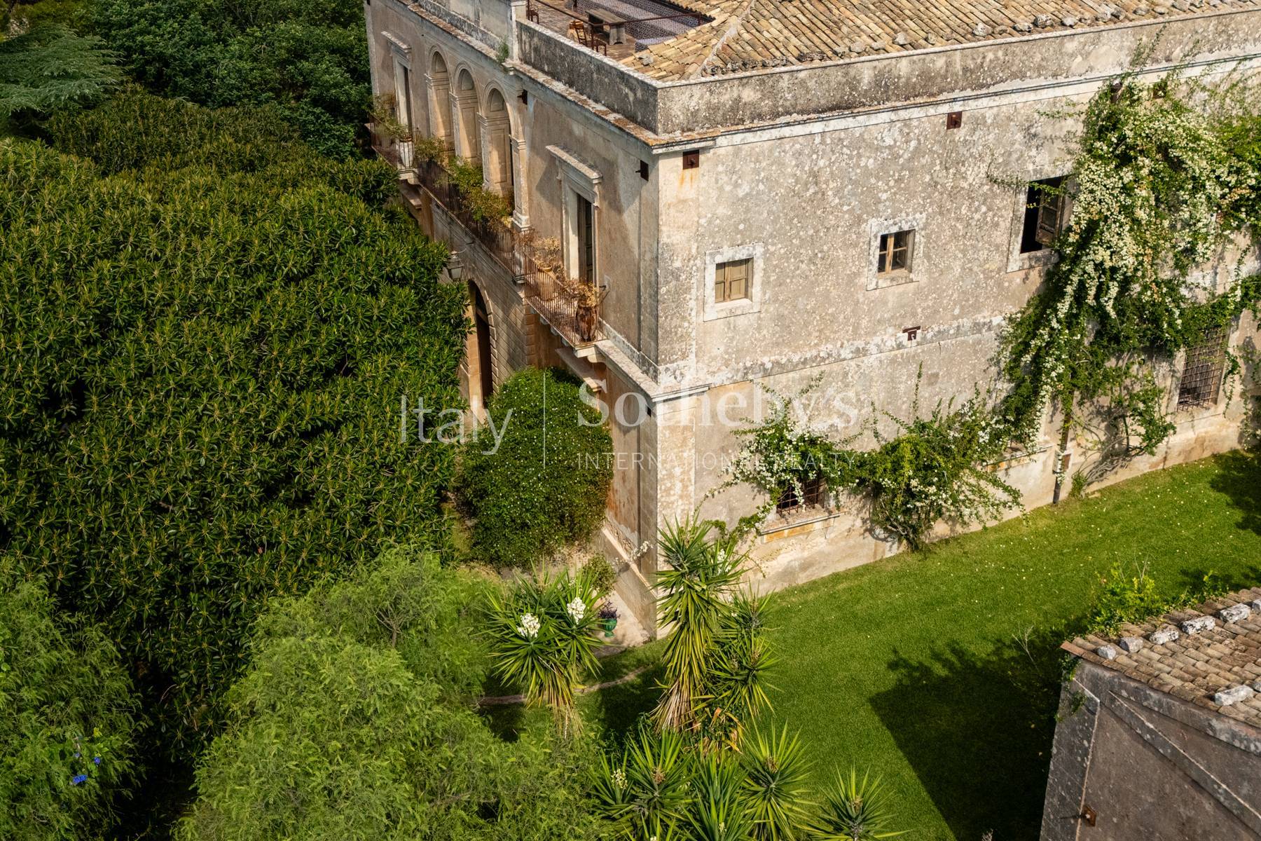  Historic 19th-century villa with park and swimming pool - 物件實景