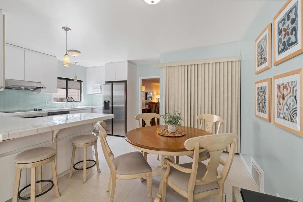 Coronado, California, 92118, United States, 4 Bedrooms Bedrooms, ,2 BathroomsBathrooms,Residential,For Sale,1758877