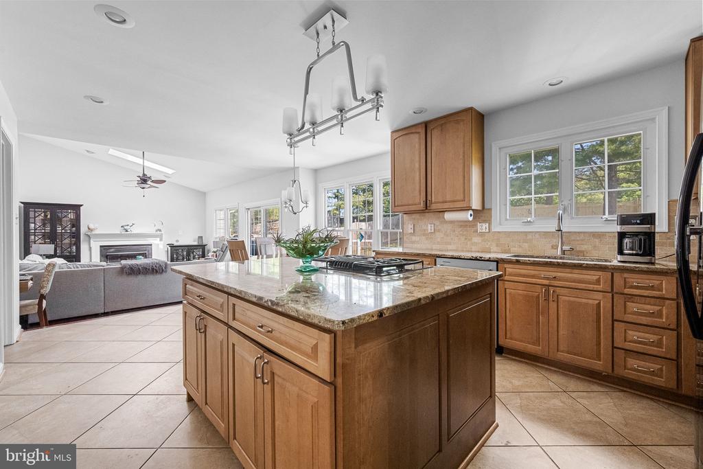Gainesville, Virginia, 20155, United States, 4 Bedrooms Bedrooms, ,3 BathroomsBathrooms,Residential,For Sale,2049093
