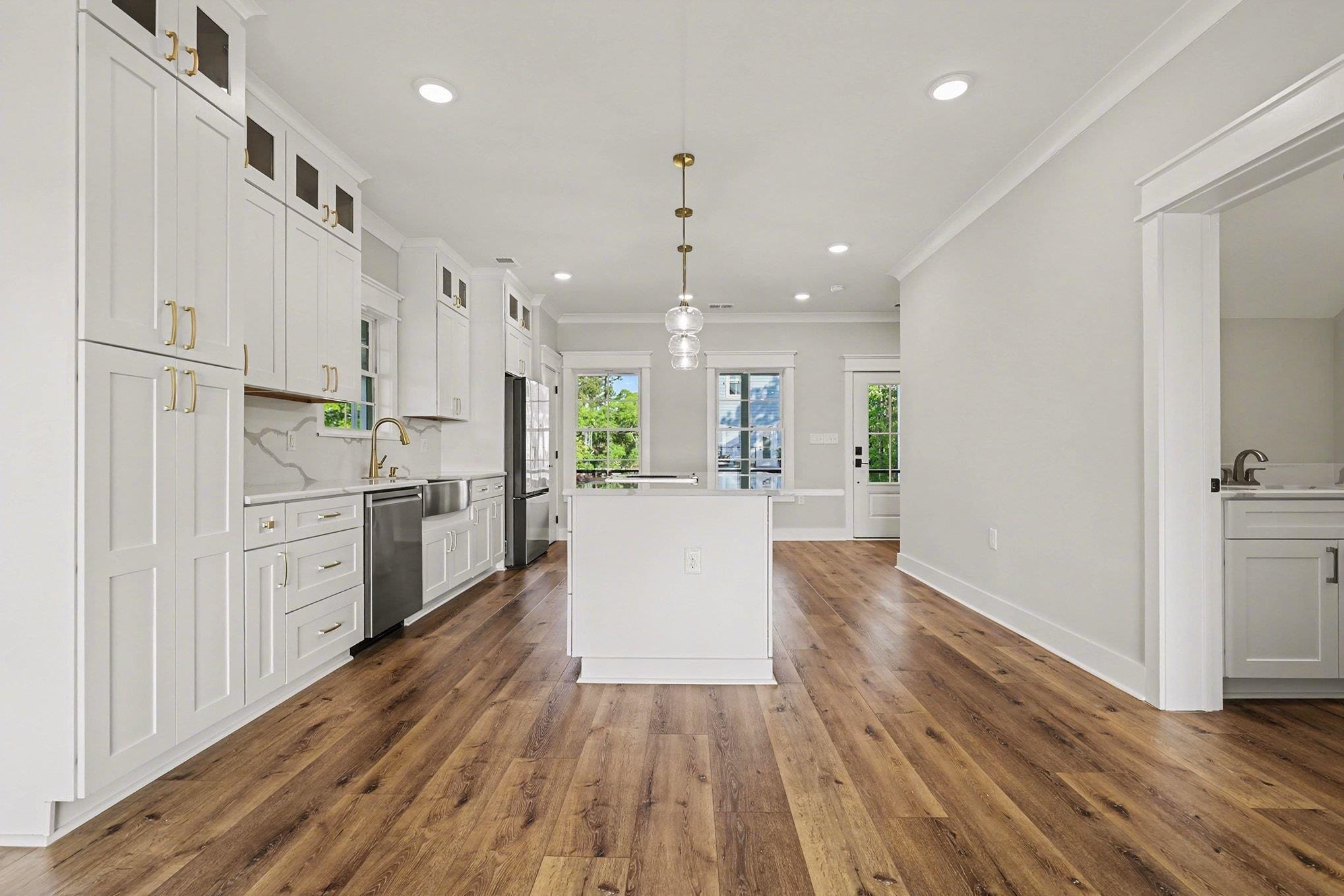 Murrells Inlet, South Carolina, 29576, United States, 5 Bedrooms Bedrooms, ,6 BathroomsBathrooms,Residential,For Sale,2040499