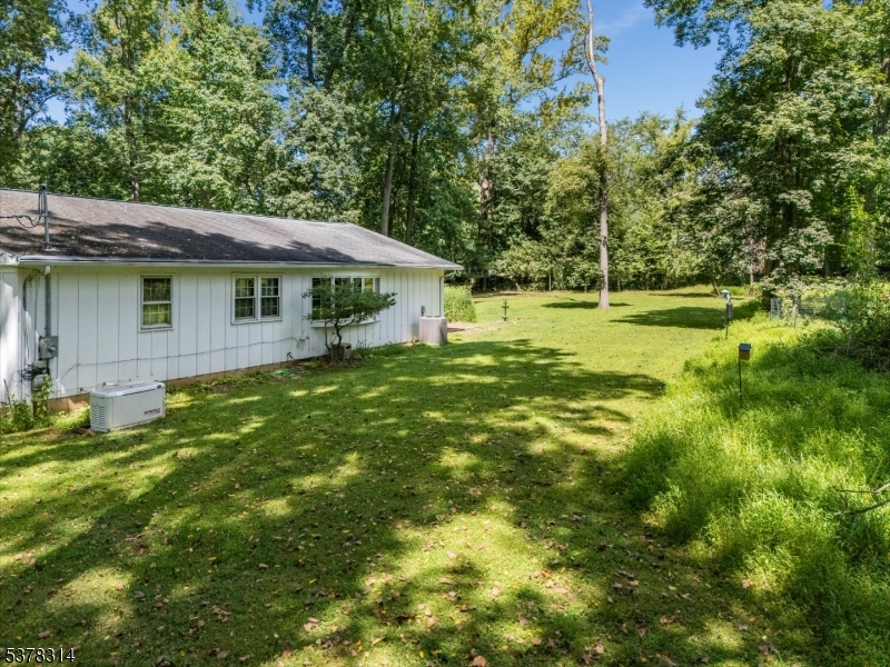 Raritan Twp., New Jersey, 08822, United States, 3 Bedrooms Bedrooms, ,2 BathroomsBathrooms,Residential,For Sale,1917160