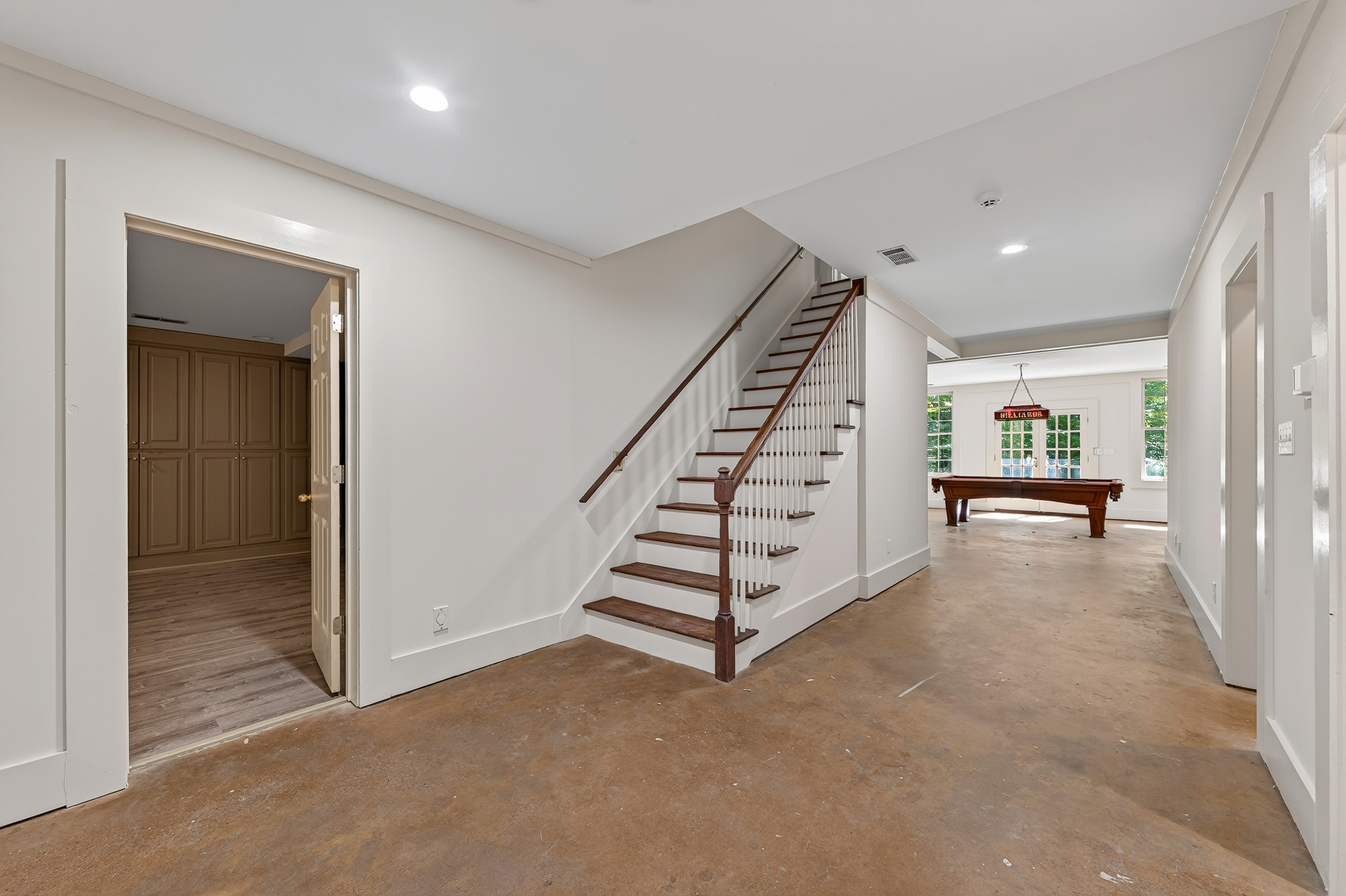  Timeless Colonial Elegance on Two Private Wooded Acres in Litchfield Hundred - 物件實景