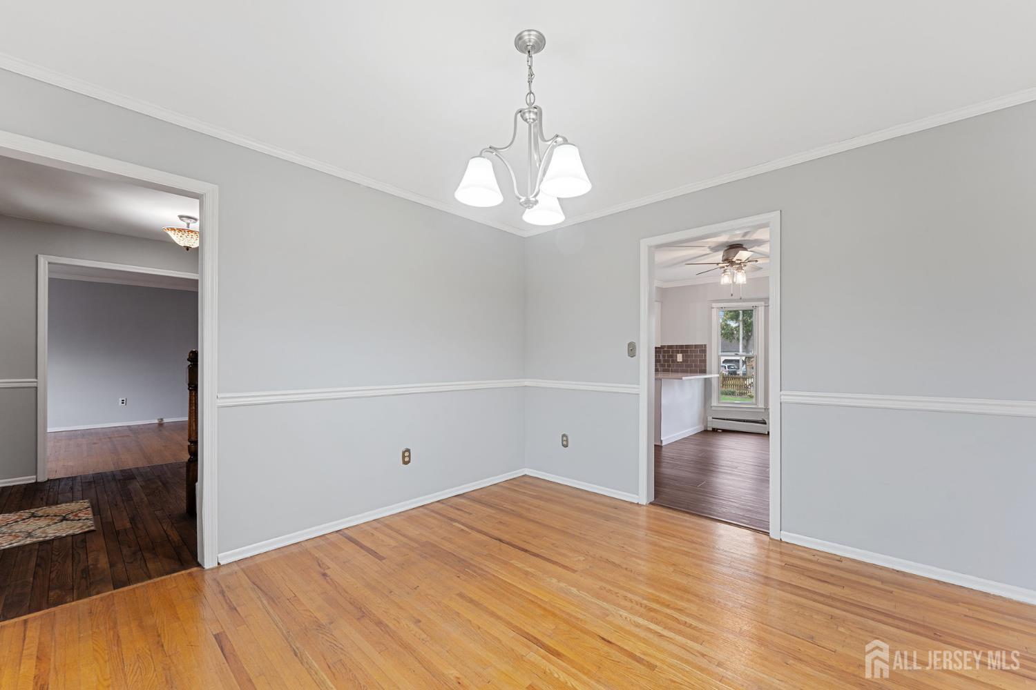 Middlesex, New Jersey, 08846, United States, 4 Bedrooms Bedrooms, ,3 BathroomsBathrooms,Residential,For Sale,1968933