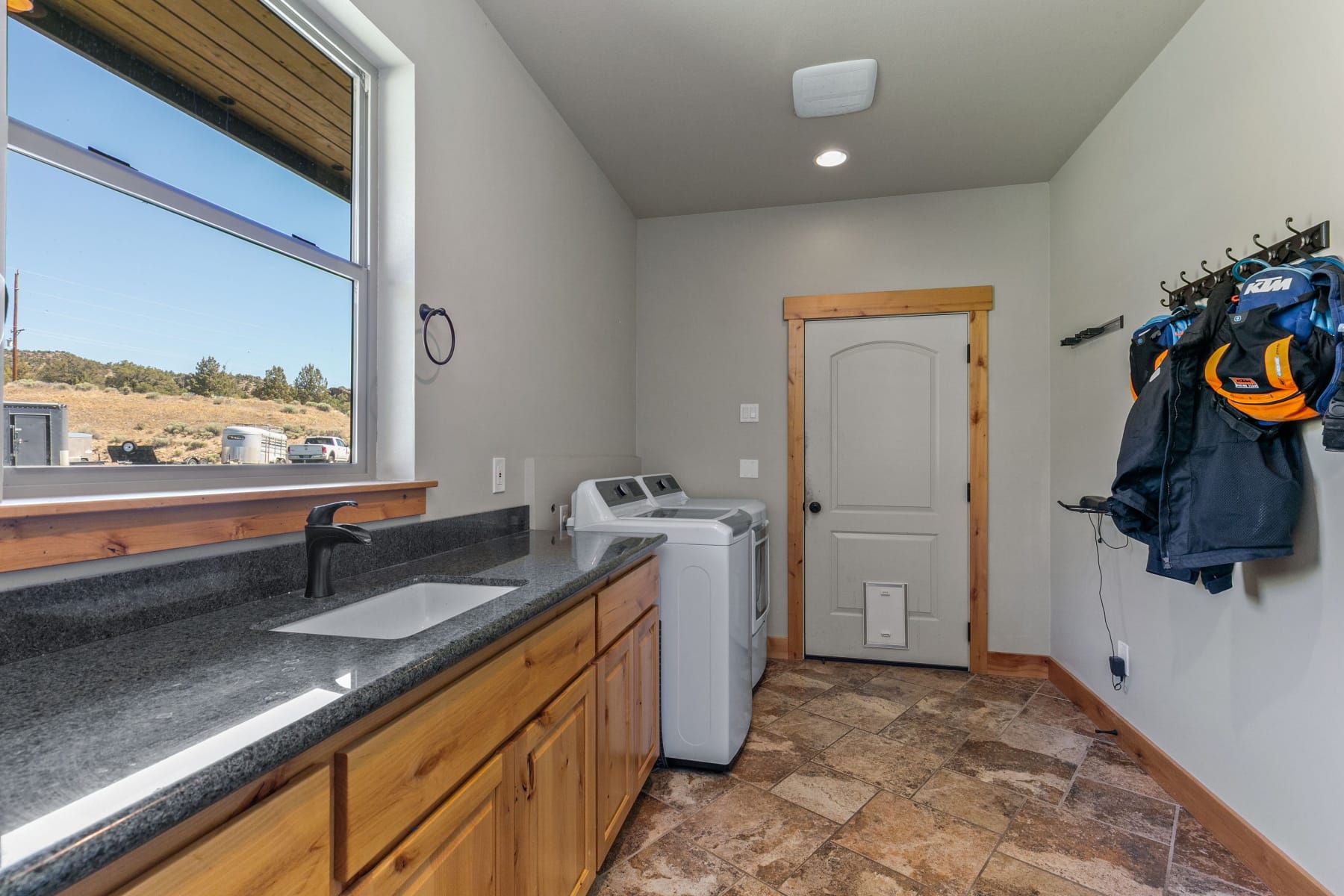  20900 NW Butler Road Terrebonne, OR 97760 - 物件實景