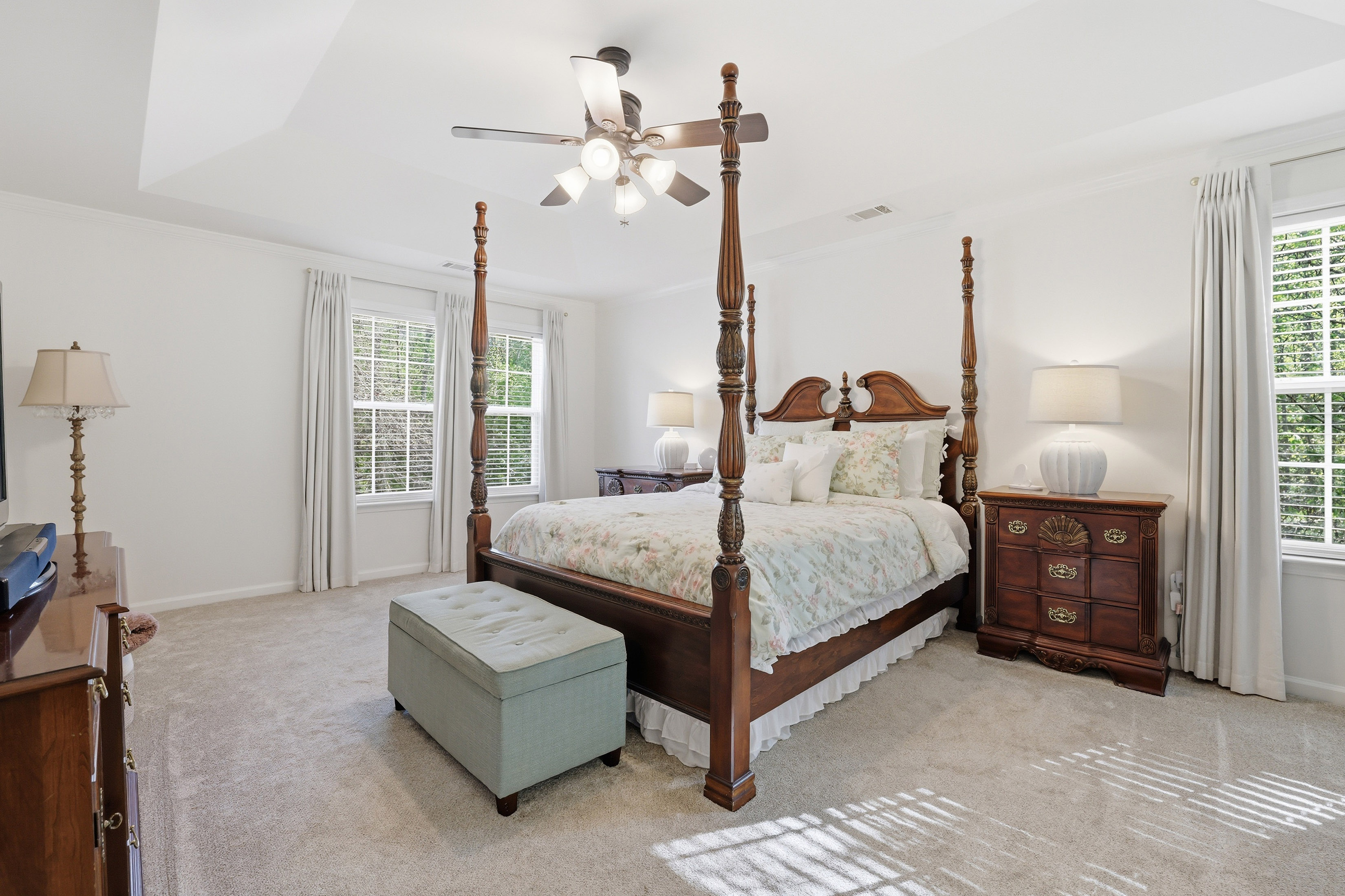  Classic Beauty in Amenity-rich Parkstone Community - 物件實景