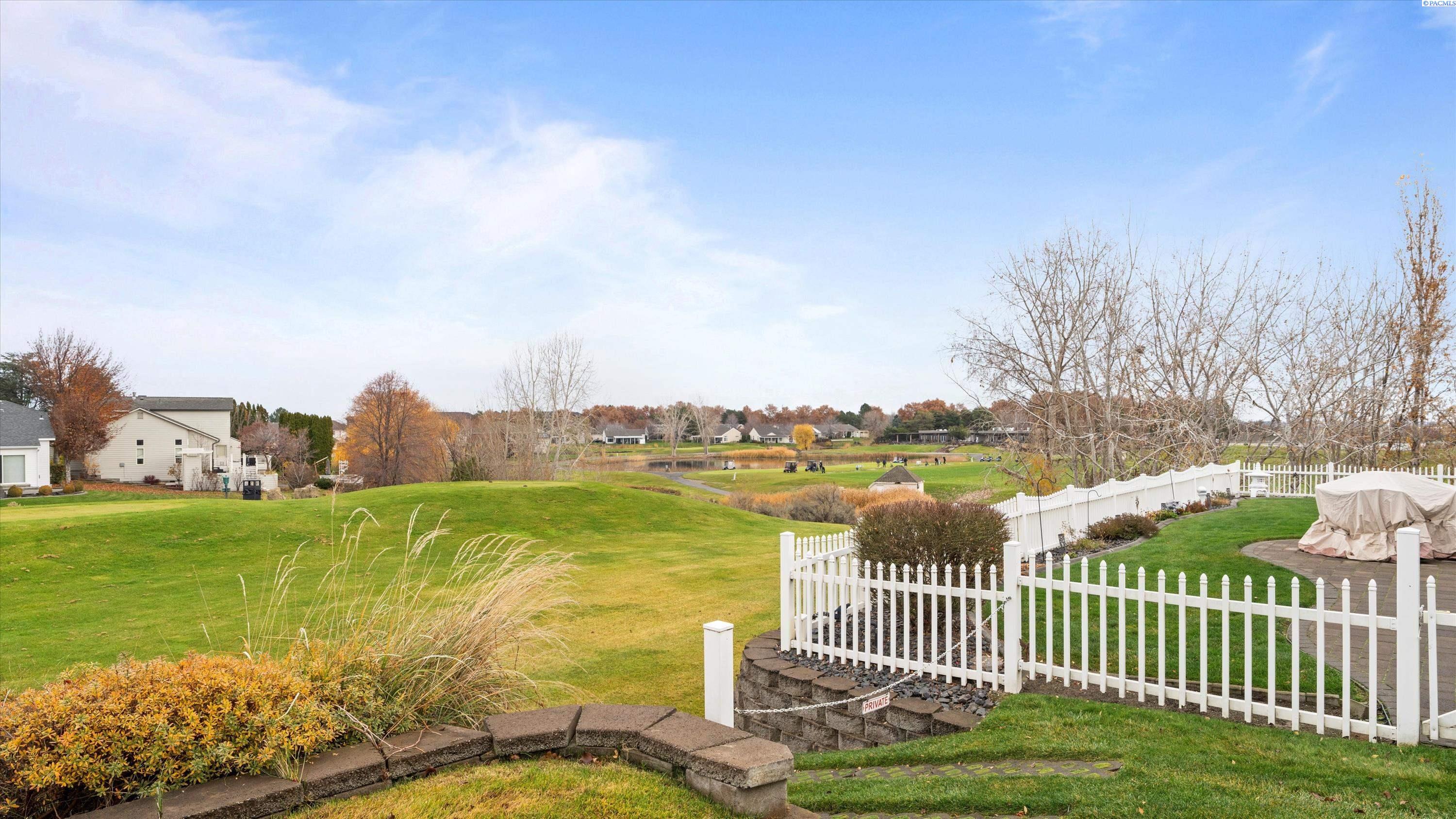 Richland, Washington, 99354, United States, 3 Bedrooms Bedrooms, ,3 BathroomsBathrooms,Residential,For Sale,1997405