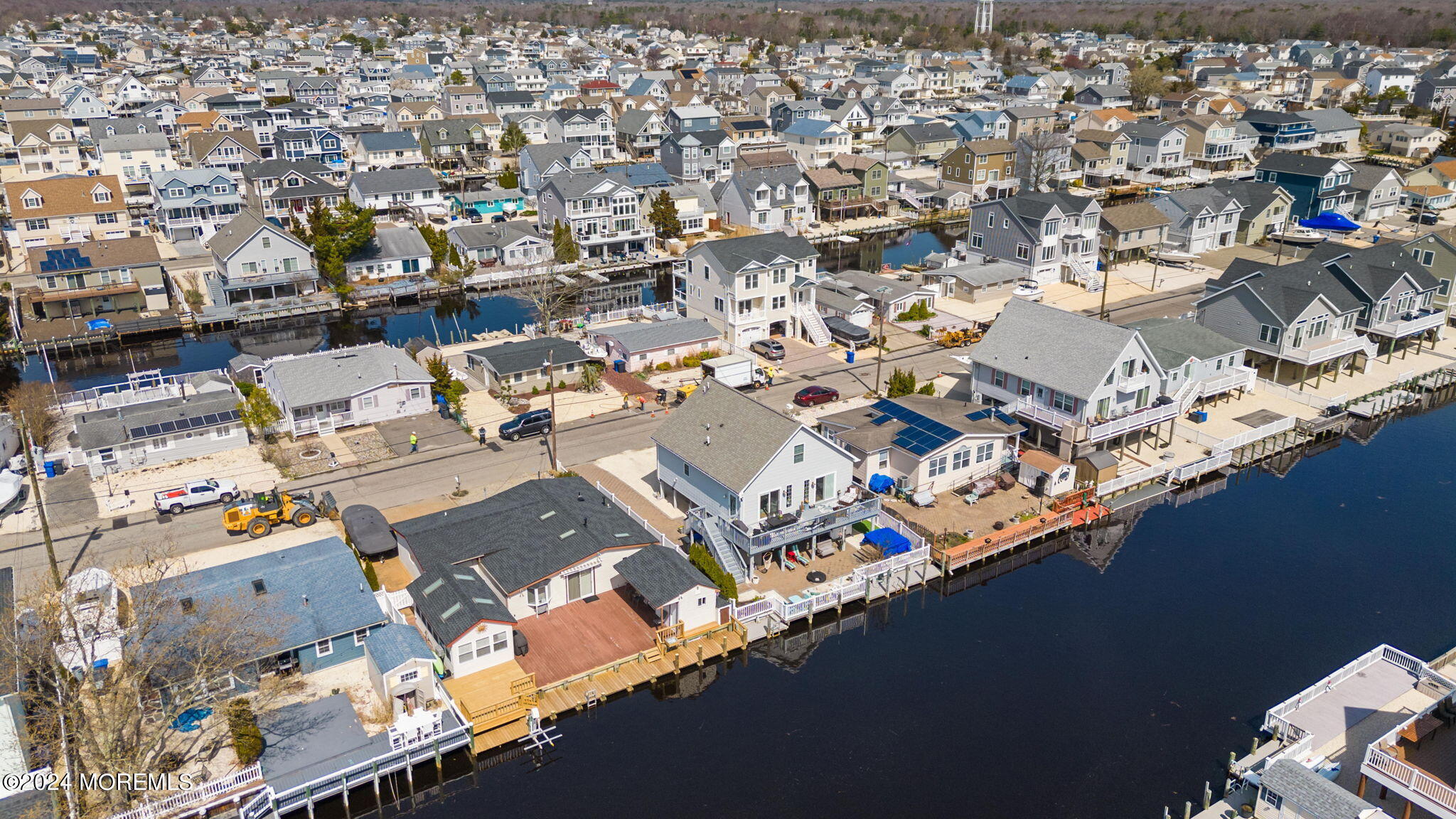 Beach Haven West, New Jersey, 08050, United States, 5 Bedrooms Bedrooms, ,3 BathroomsBathrooms,Residential,For Sale,1938466