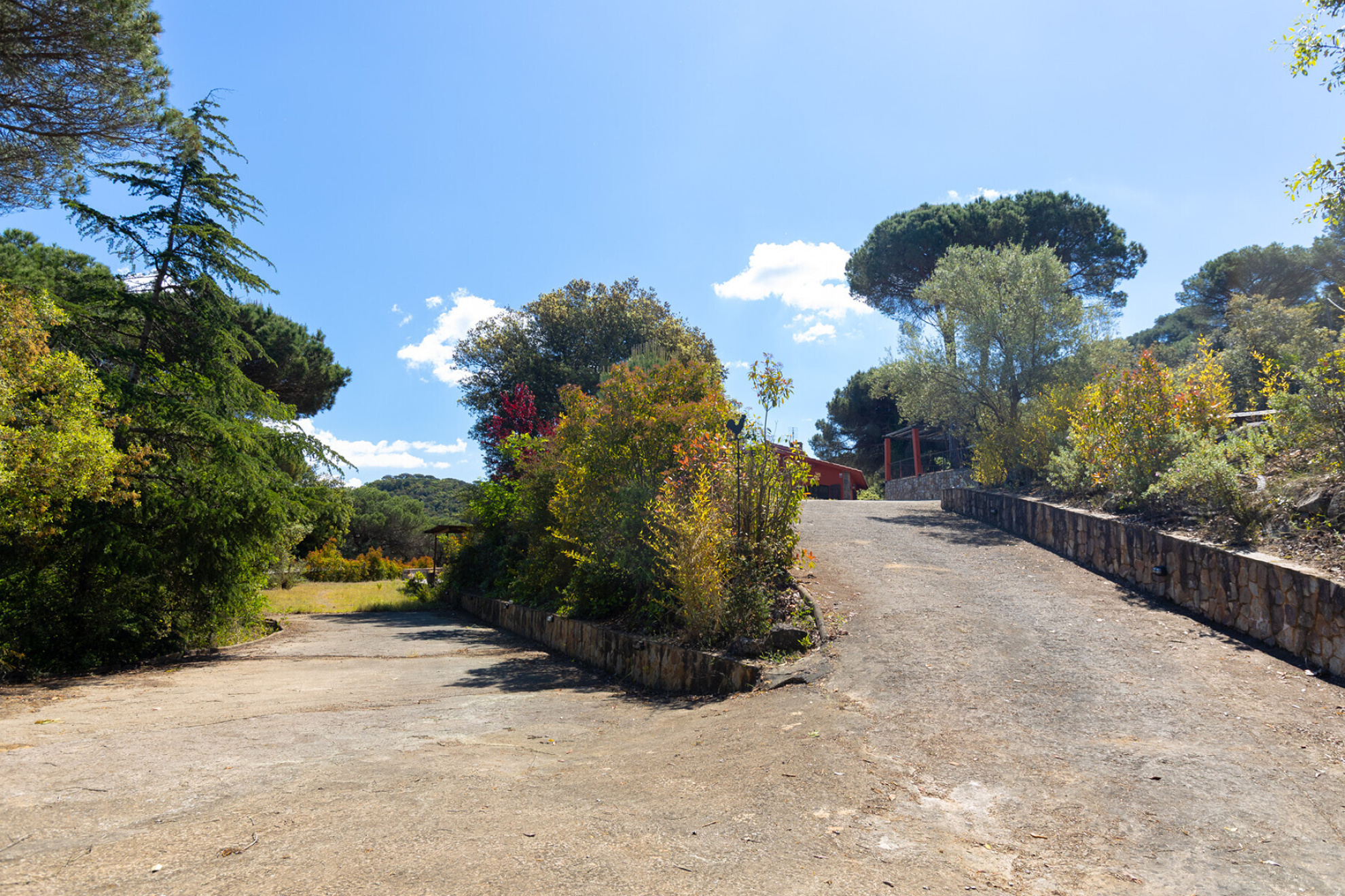  Exceptional property to renovate in Vallromanes Golf - BCN - 物件實景