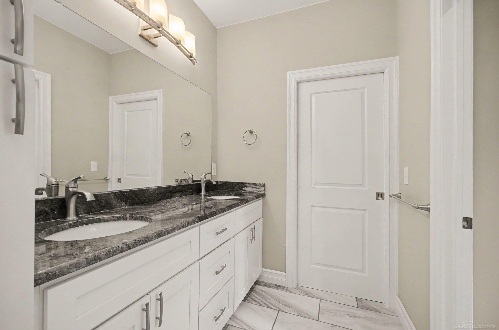 Dryden, Michigan, 48428, United States, 3 Bedrooms Bedrooms, ,3 BathroomsBathrooms,Residential,For Sale,2032032