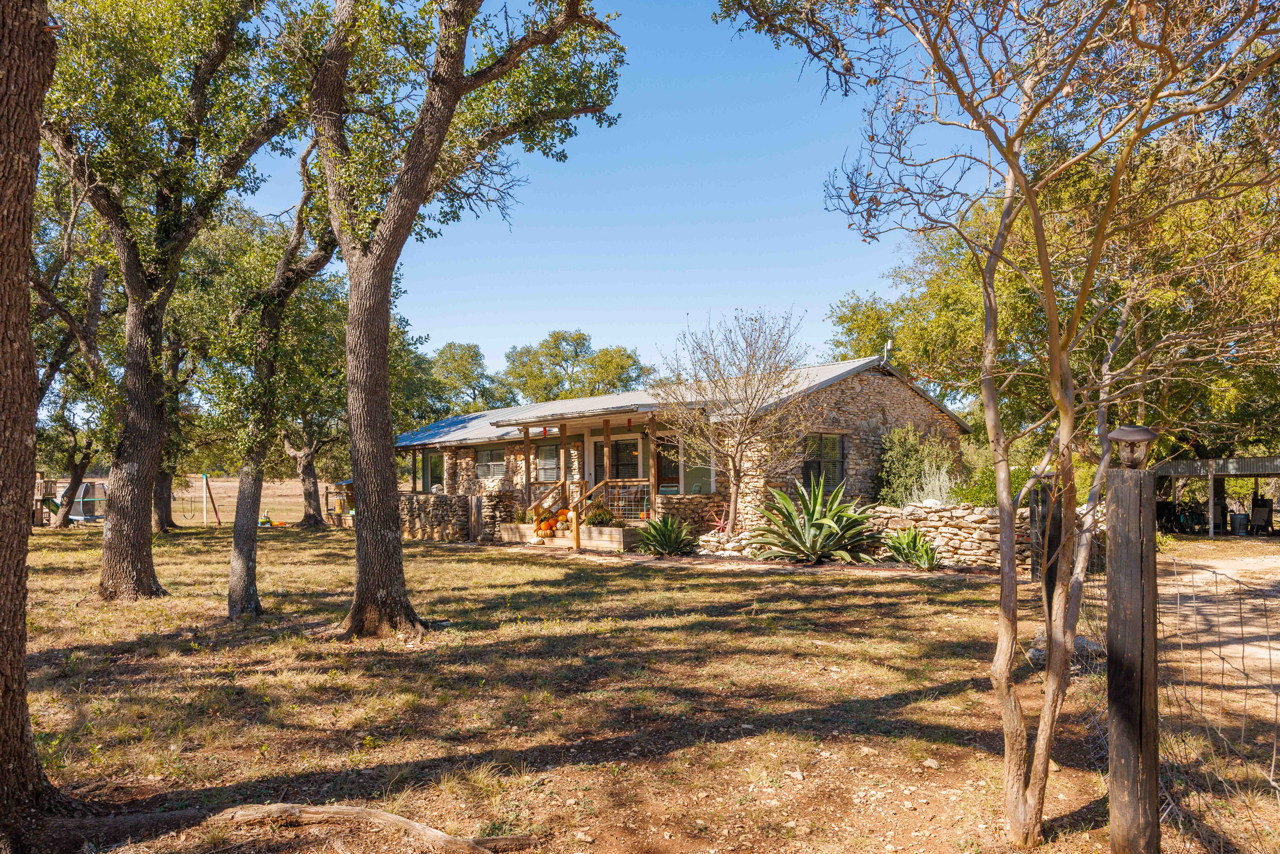 Wimberley, Texas, 78676, United States, 3 Bedrooms Bedrooms, ,2 BathroomsBathrooms,Residential,For Sale,2005247