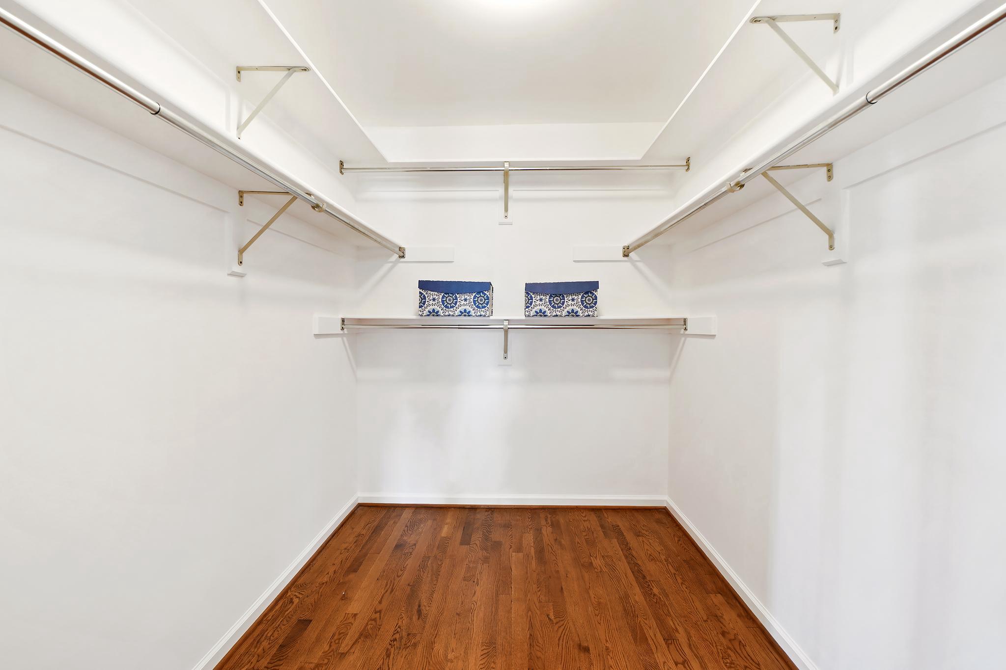  9705 Holloway Hill, Potomac, MD, 20854 - 物件實景