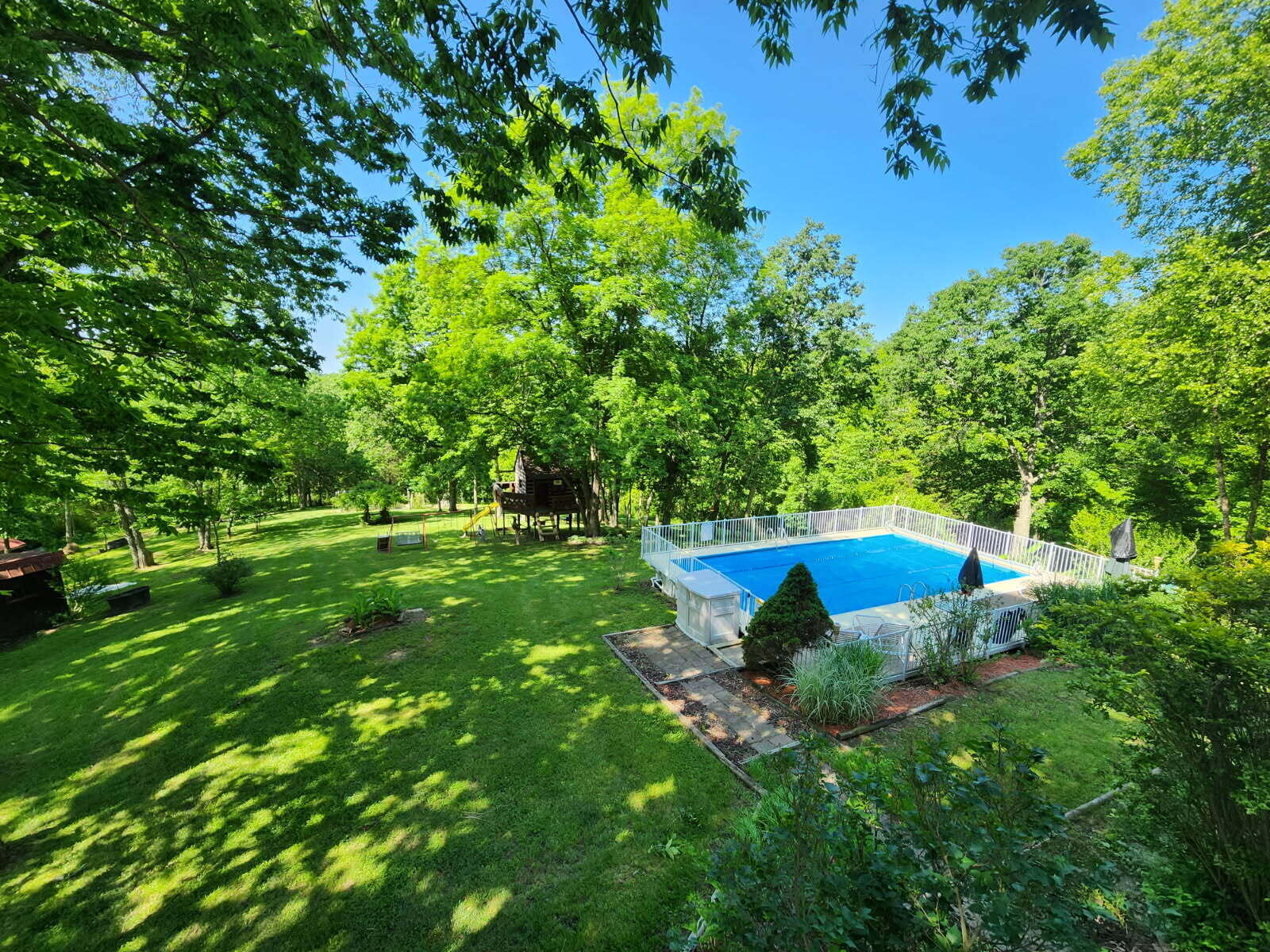 Sadieville, Kentucky, 40370, United States, 4 Bedrooms Bedrooms, ,3 BathroomsBathrooms,Residential,For Sale,1839886