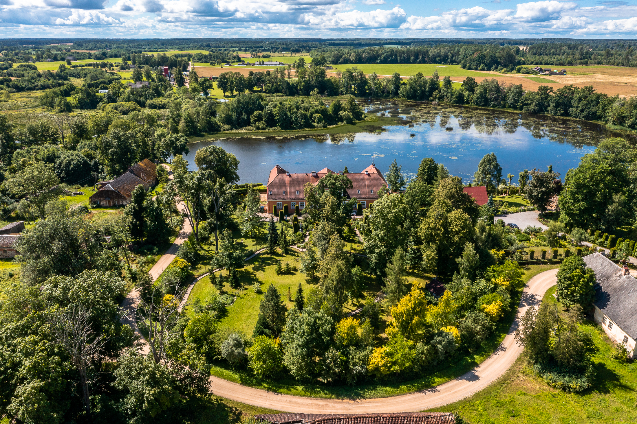  Fully renovated manor in Latvia - 物件實景