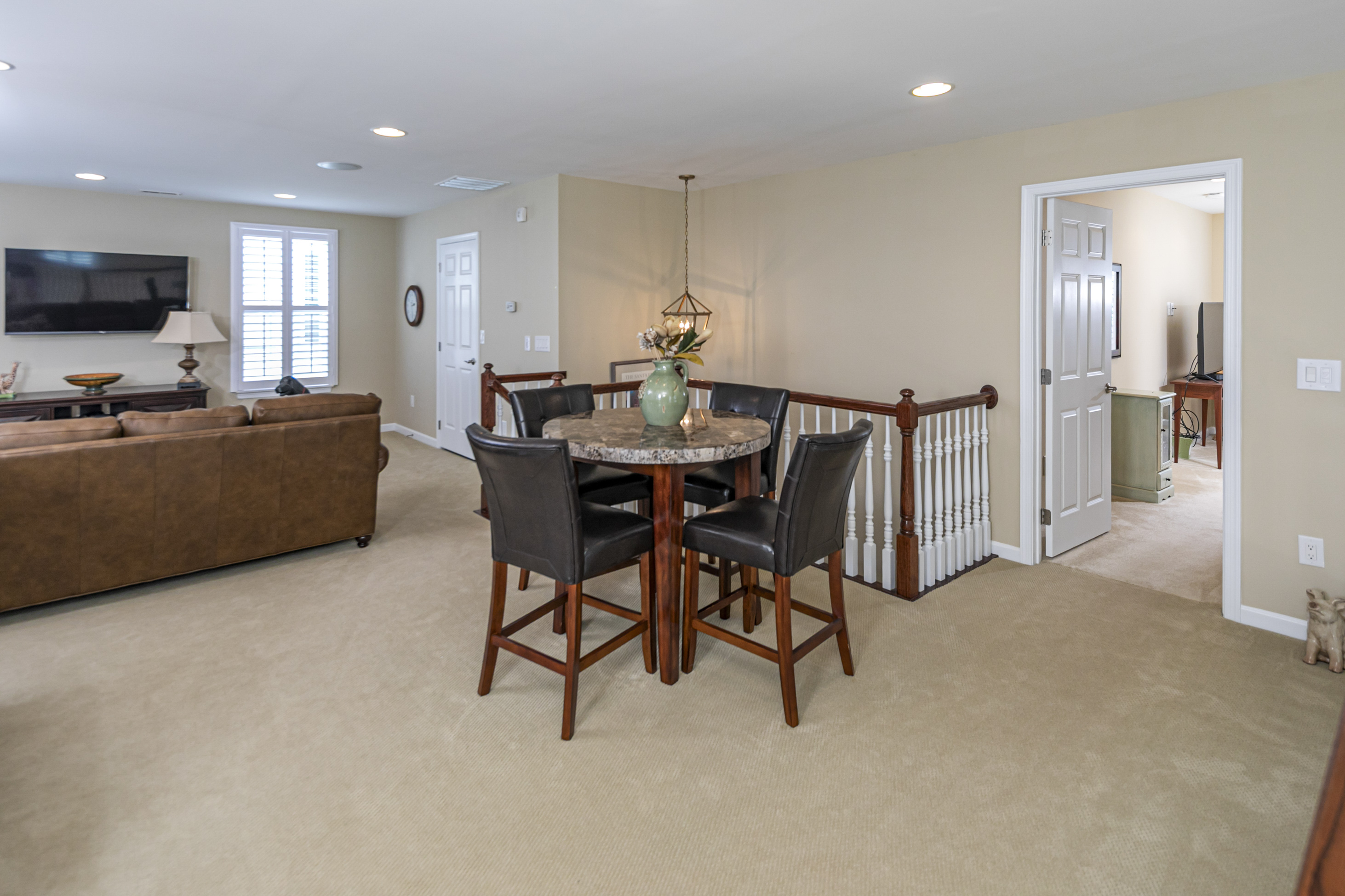  Luxury Living In Princeton Manor - 物件實景