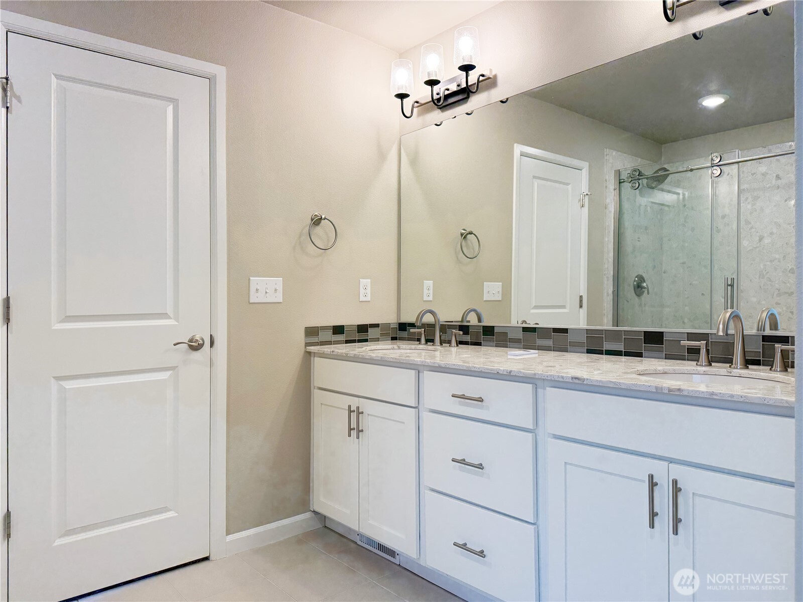 Bonney Lake, Washington, 98391, United States, 4 Bedrooms Bedrooms, ,3 BathroomsBathrooms,Residential,For Sale,2002531