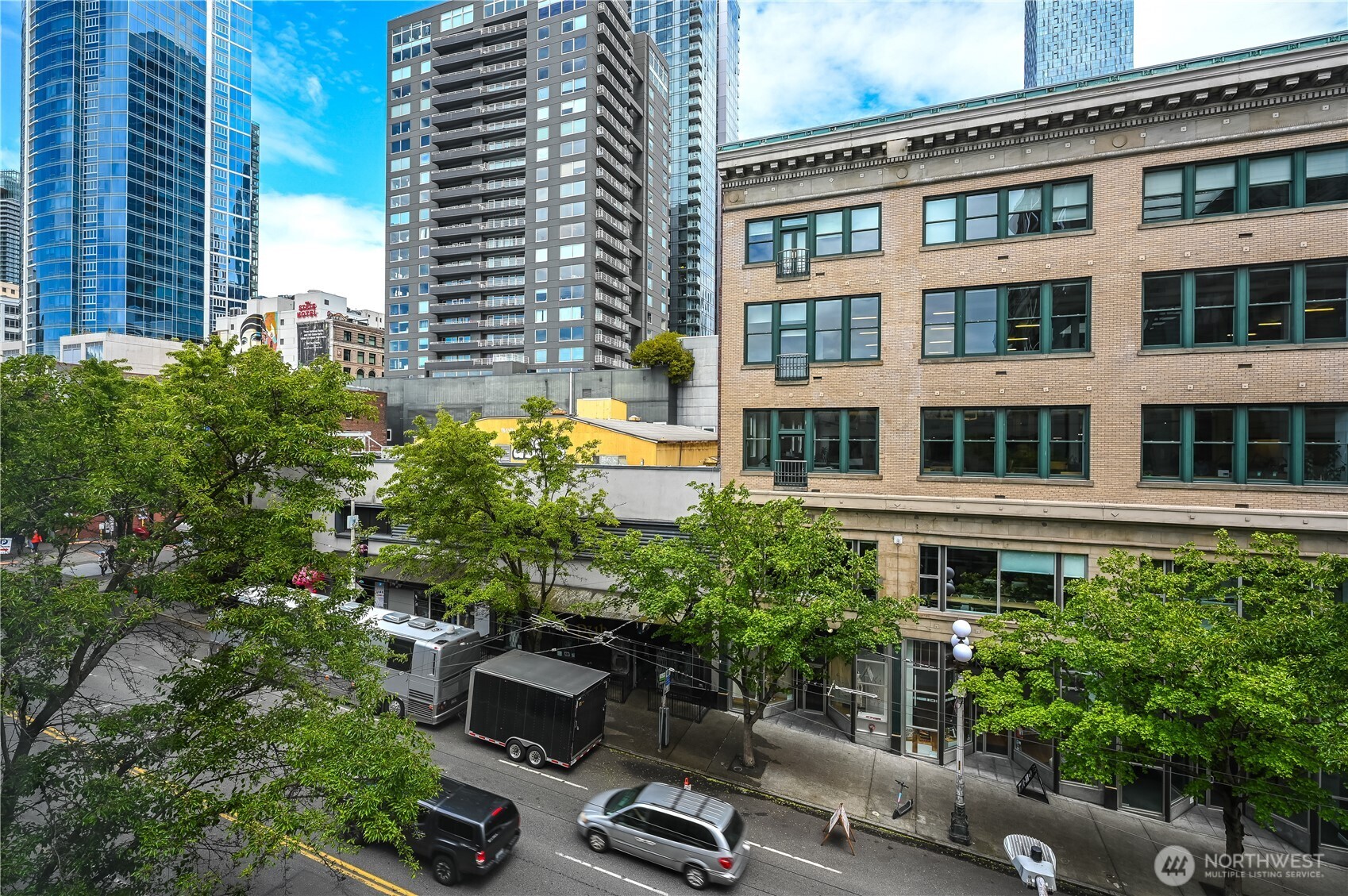 Seattle, Washington, 98101, United States, 2 Bedrooms Bedrooms, ,1 BathroomBathrooms,Residential,For Sale,1827633