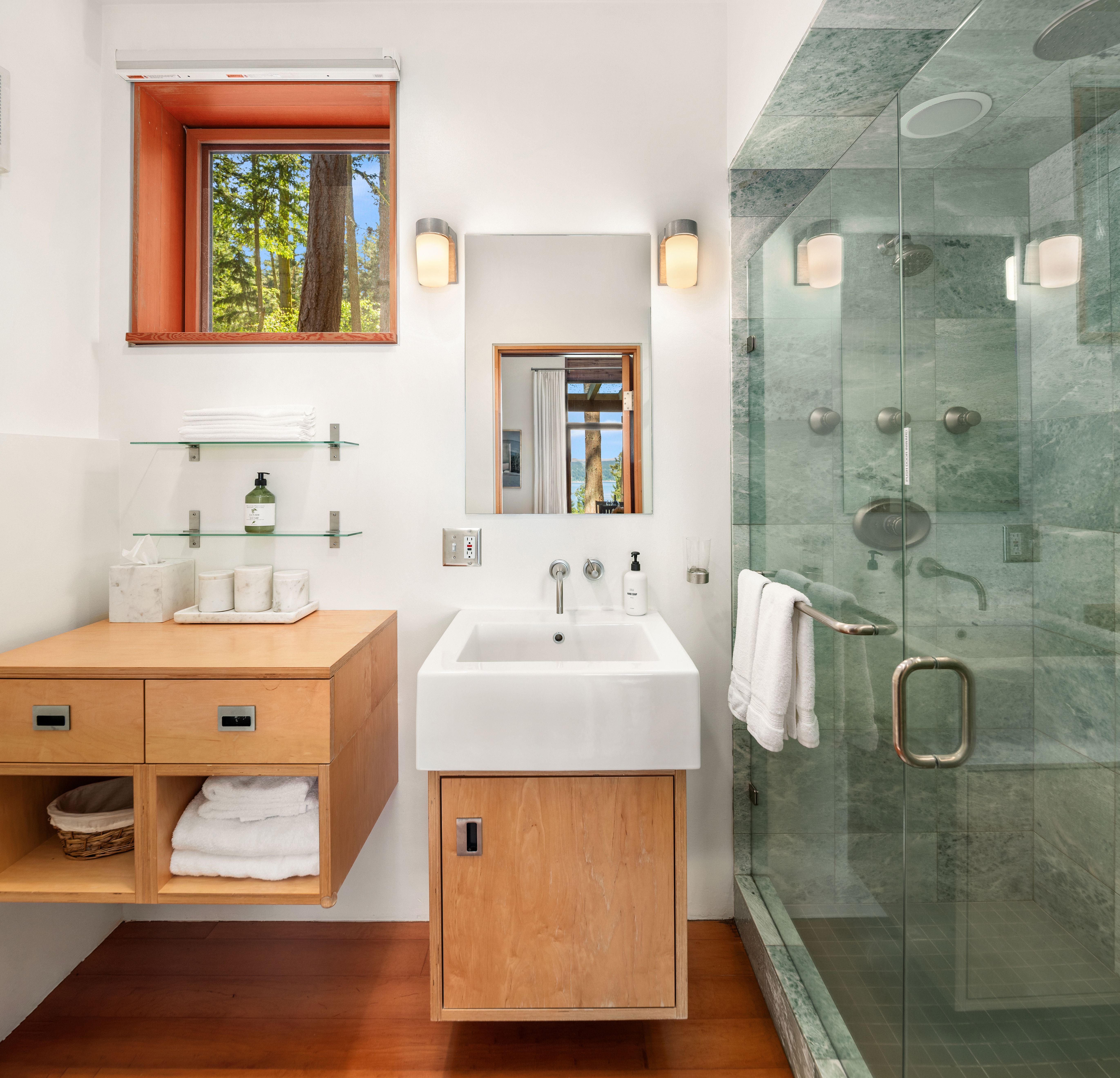  1035 Susan St, Coupeville, WA 98239 - 物件實景