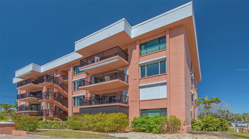 Sarasota, Florida, 34236, United States, 2 Bedrooms Bedrooms, ,2 BathroomsBathrooms,Residential,For Sale,1744779