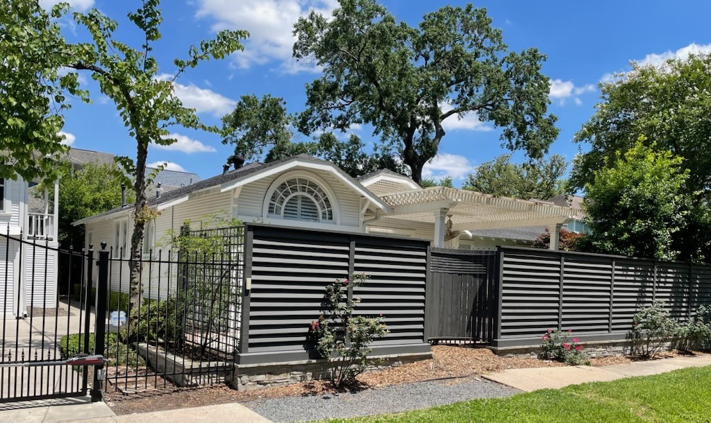 Houston, Texas, 77009, United States, 2 Bedrooms Bedrooms, ,2 BathroomsBathrooms,Residential,For Sale,2003490