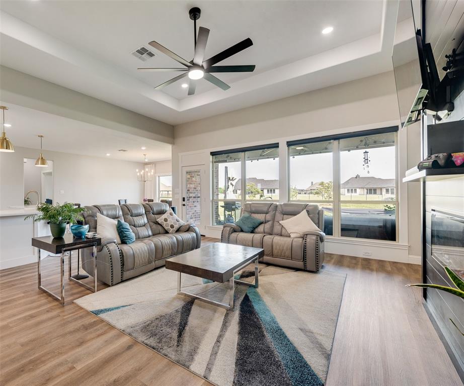 Wills Point, Texas, 75169, United States, 4 Bedrooms Bedrooms, ,3 BathroomsBathrooms,Residential,For Sale,1777303