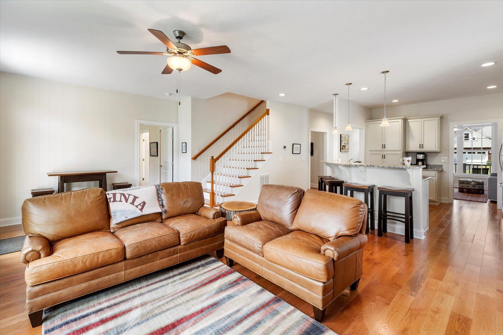 Blacksburg, Virginia, 24060, United States, 4 Bedrooms Bedrooms, ,3 BathroomsBathrooms,Residential,For Sale,1951169