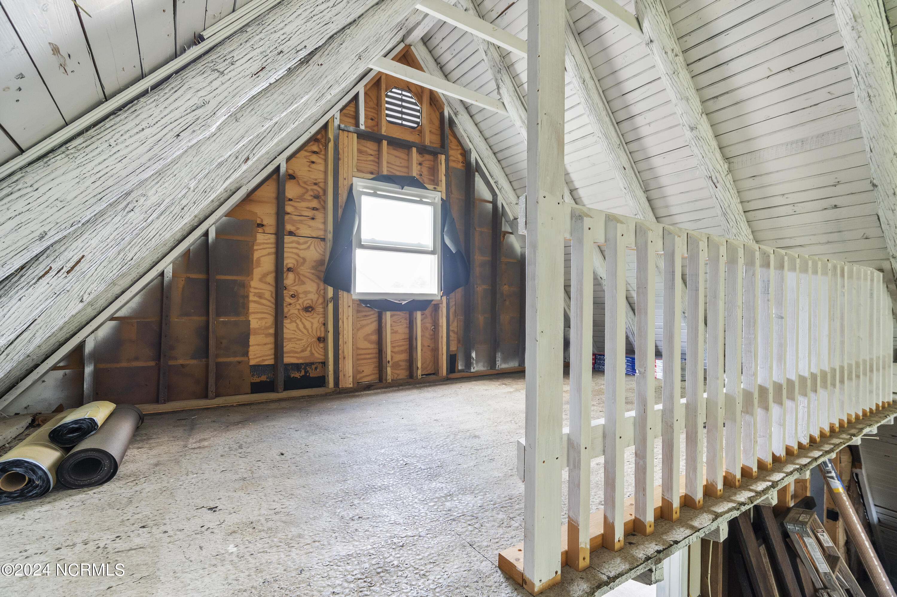 Carolina Beach, North Carolina, 28428, United States, 2 Bedrooms Bedrooms, ,2 BathroomsBathrooms,Residential,For Sale,1708974