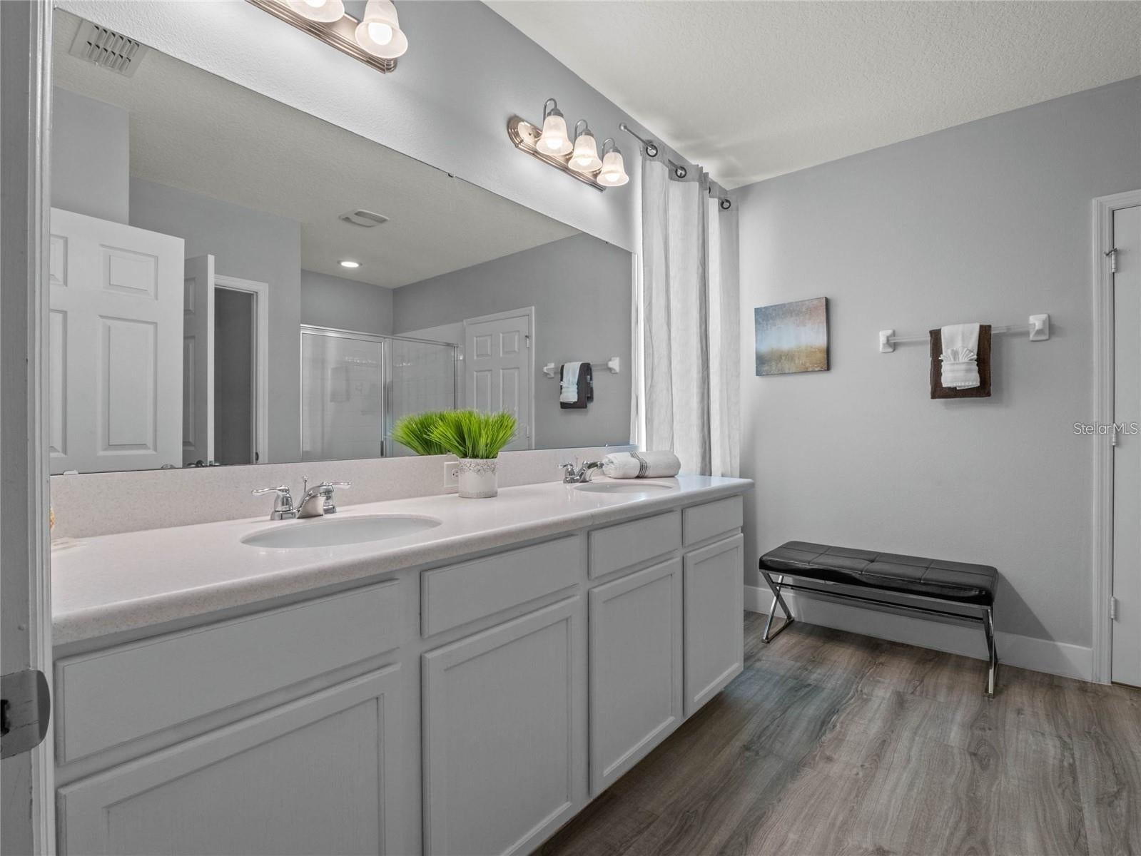 DAVENPORT, Florida, 33896, United States, 4 Bedrooms Bedrooms, ,3 BathroomsBathrooms,Residential,For Sale,1950977