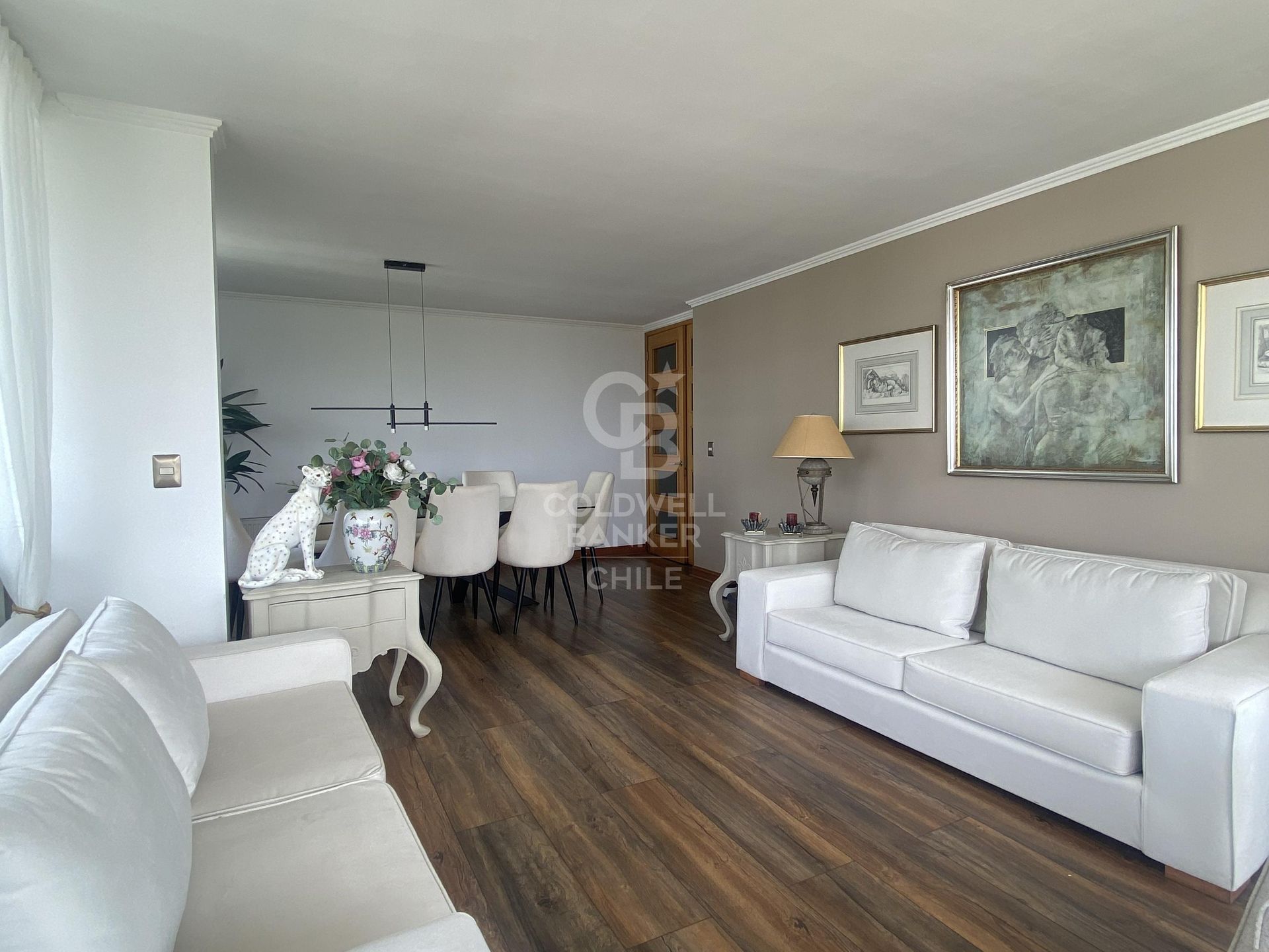 Las Condes, Chile, 4 Bedrooms Bedrooms, ,3 BathroomsBathrooms,Residential,For Sale,1966601