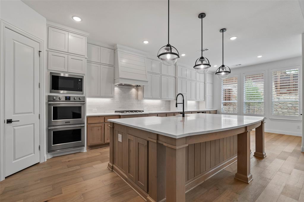 Aledo, Texas, 76008, United States, 4 Bedrooms Bedrooms, ,5 BathroomsBathrooms,Residential,For Sale,1926083