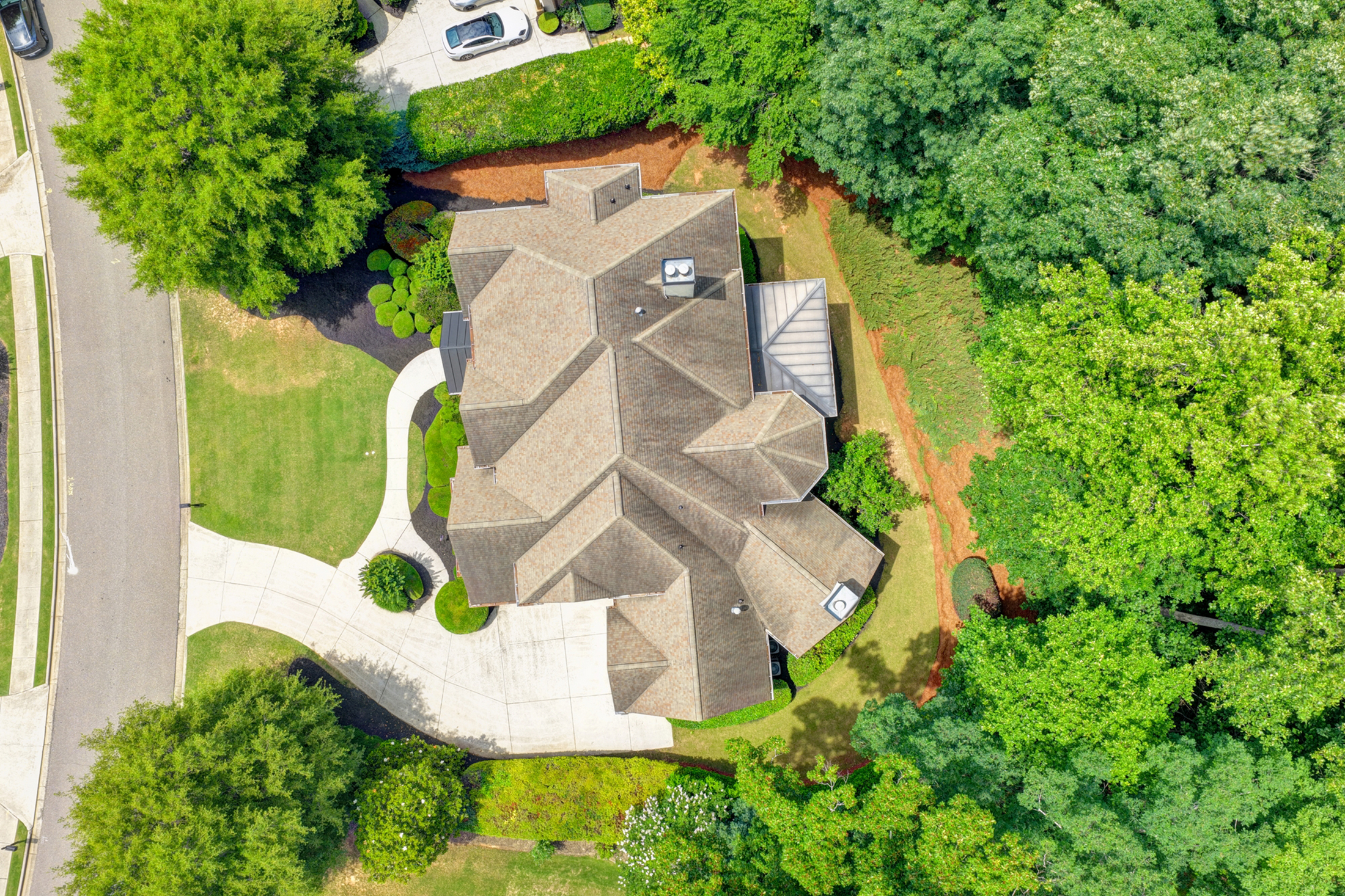  Nestled On A Quiet Cul-De-Sac In South Forsyth’s Most Sought-After Communities - 物件實景
