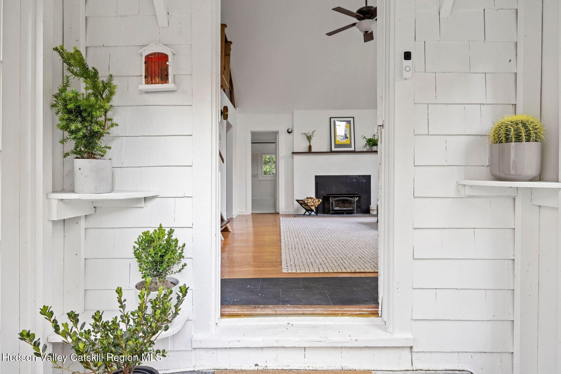 Woodstock, New York, 12409, United States, 2 Bedrooms Bedrooms, ,2 BathroomsBathrooms,Residential,For Sale,1949648