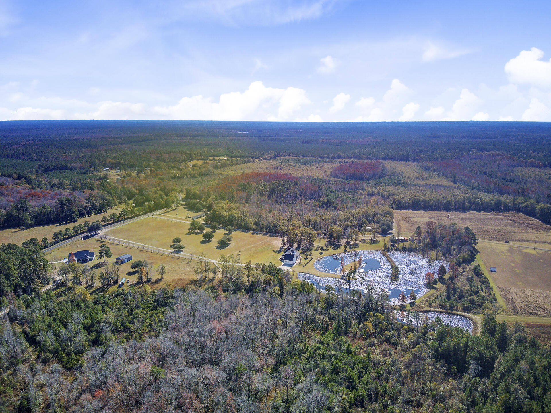 Cross, South Carolina, 29436, United States, 4 Bedrooms Bedrooms, ,3 BathroomsBathrooms,Residential,For Sale,1992832