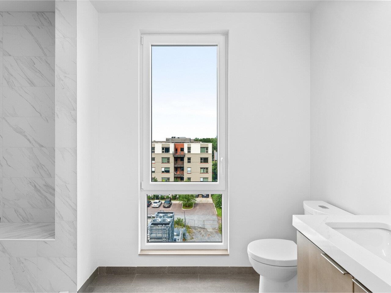 Burlington, Vermont, 05401, United States, 2 Bedrooms Bedrooms, ,1 BathroomBathrooms,Residential,For Sale,1941780