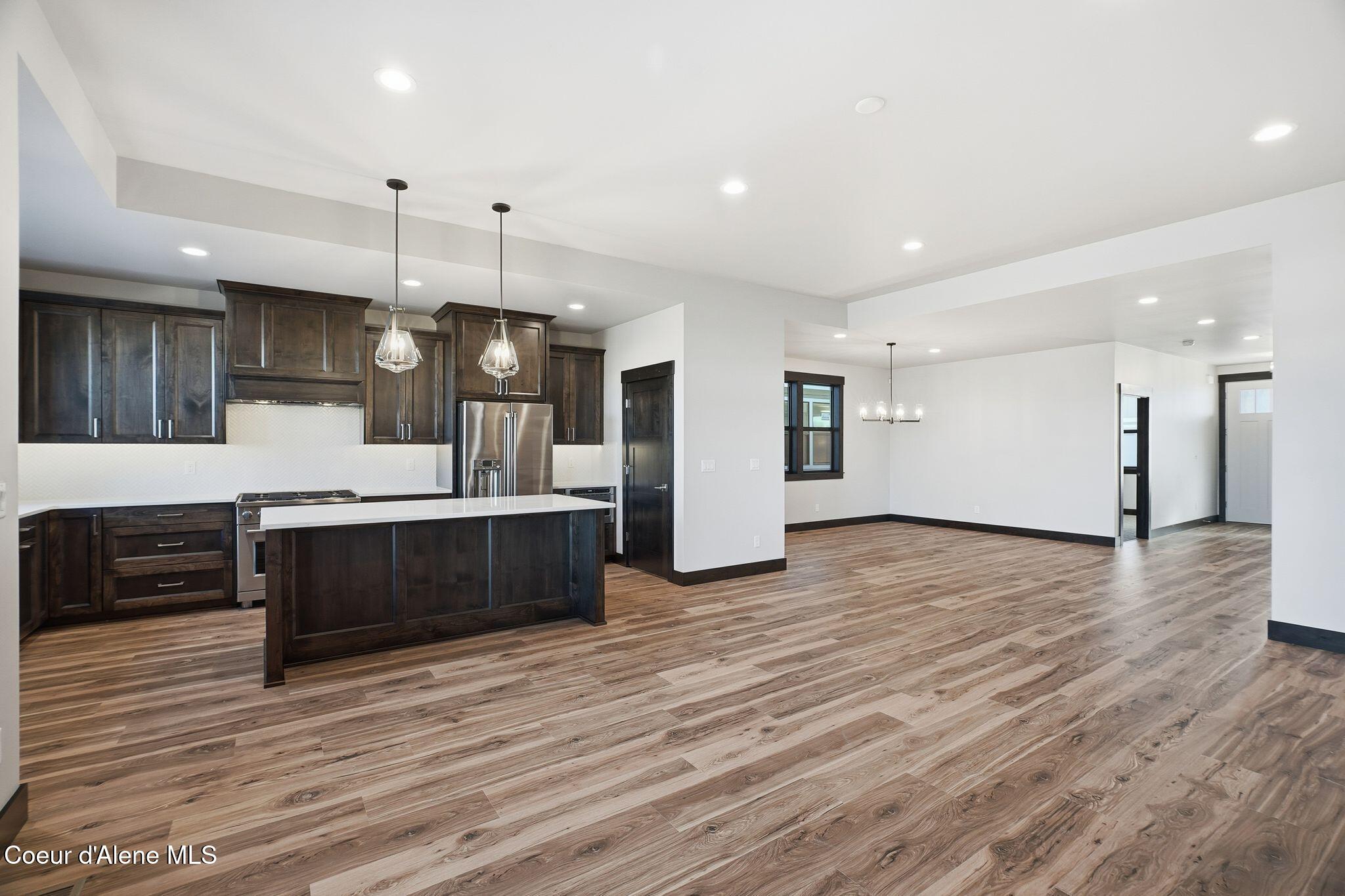 Coeur d'Alene, Idaho, 83815, United States, 3 Bedrooms Bedrooms, ,2 BathroomsBathrooms,Residential,For Sale,2005477