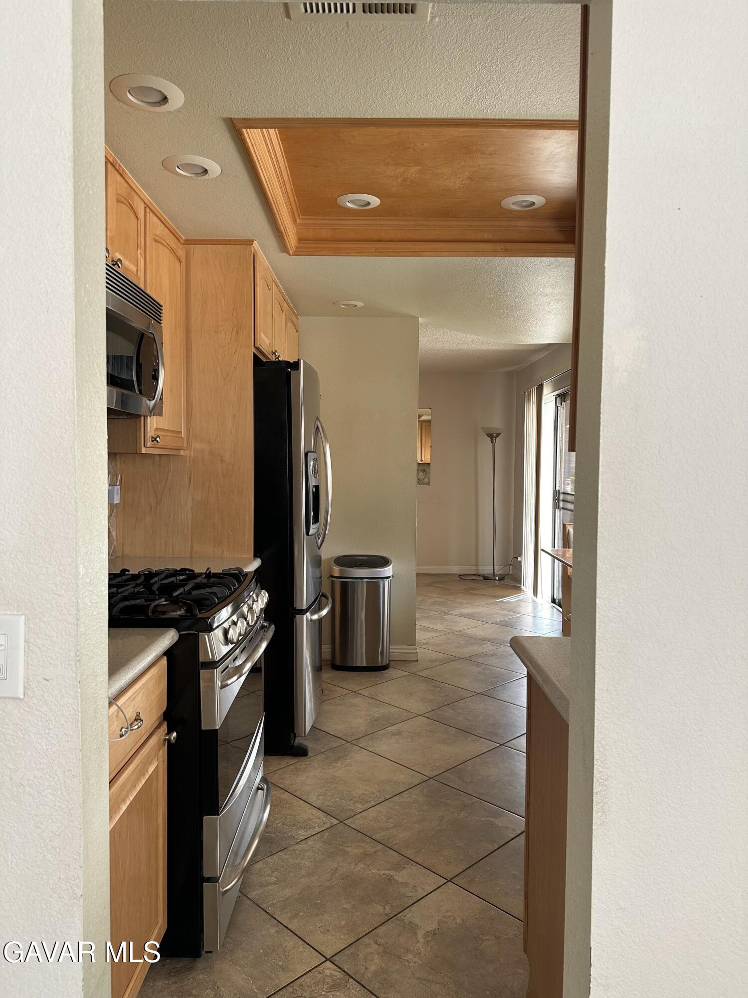 Palmdale, California, 93551, United States, 3 Bedrooms Bedrooms, ,3 BathroomsBathrooms,Residential,For Sale,1973672