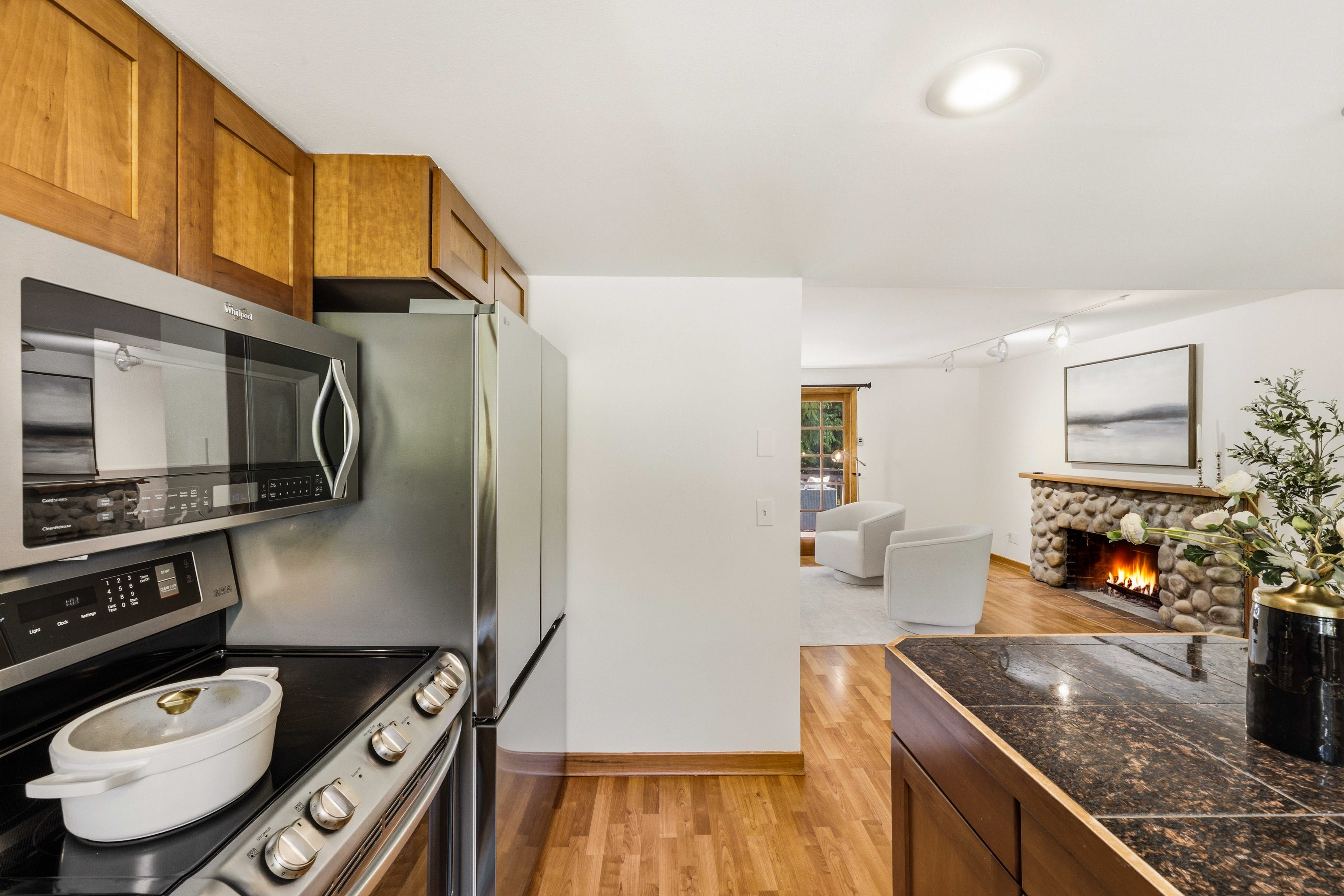  7612 135th Place Northeast, Redmond, WA 98052 - 物件實景