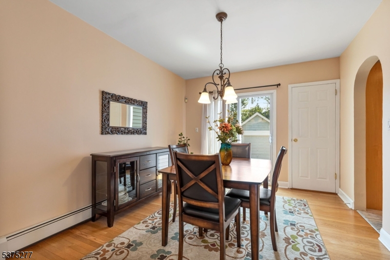 Garwood Boro, New Jersey, 07027, United States, 3 Bedrooms Bedrooms, ,2 BathroomsBathrooms,Residential,For Sale,1908282