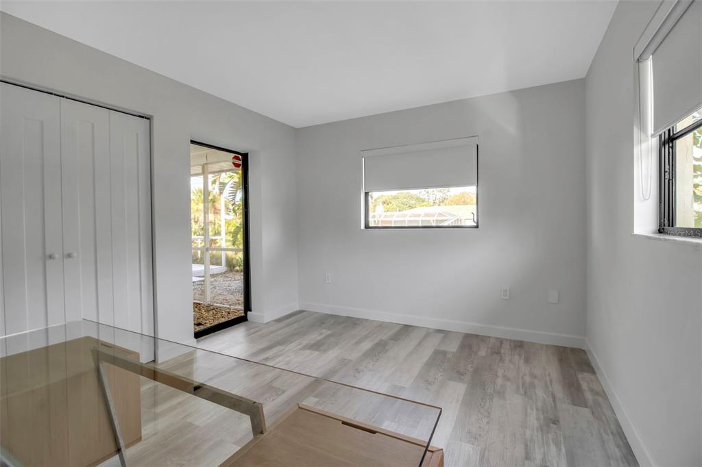 Sarasota, Florida, 34231, United States, 3 Bedrooms Bedrooms, ,2 BathroomsBathrooms,Residential,For Sale,1988164